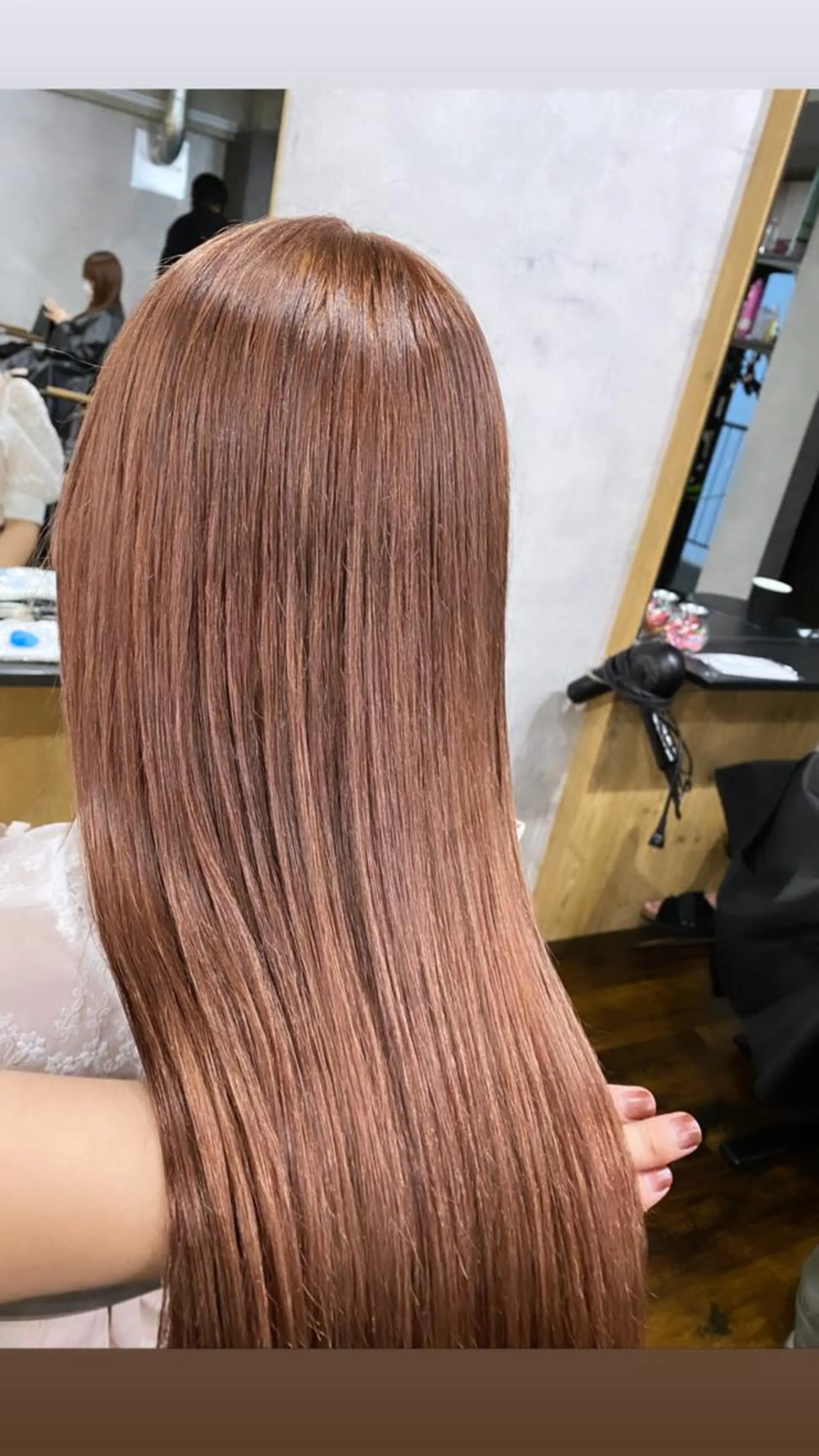 セミロング カラー レイヤー/メンズ 手塚奨のヘアスタイル