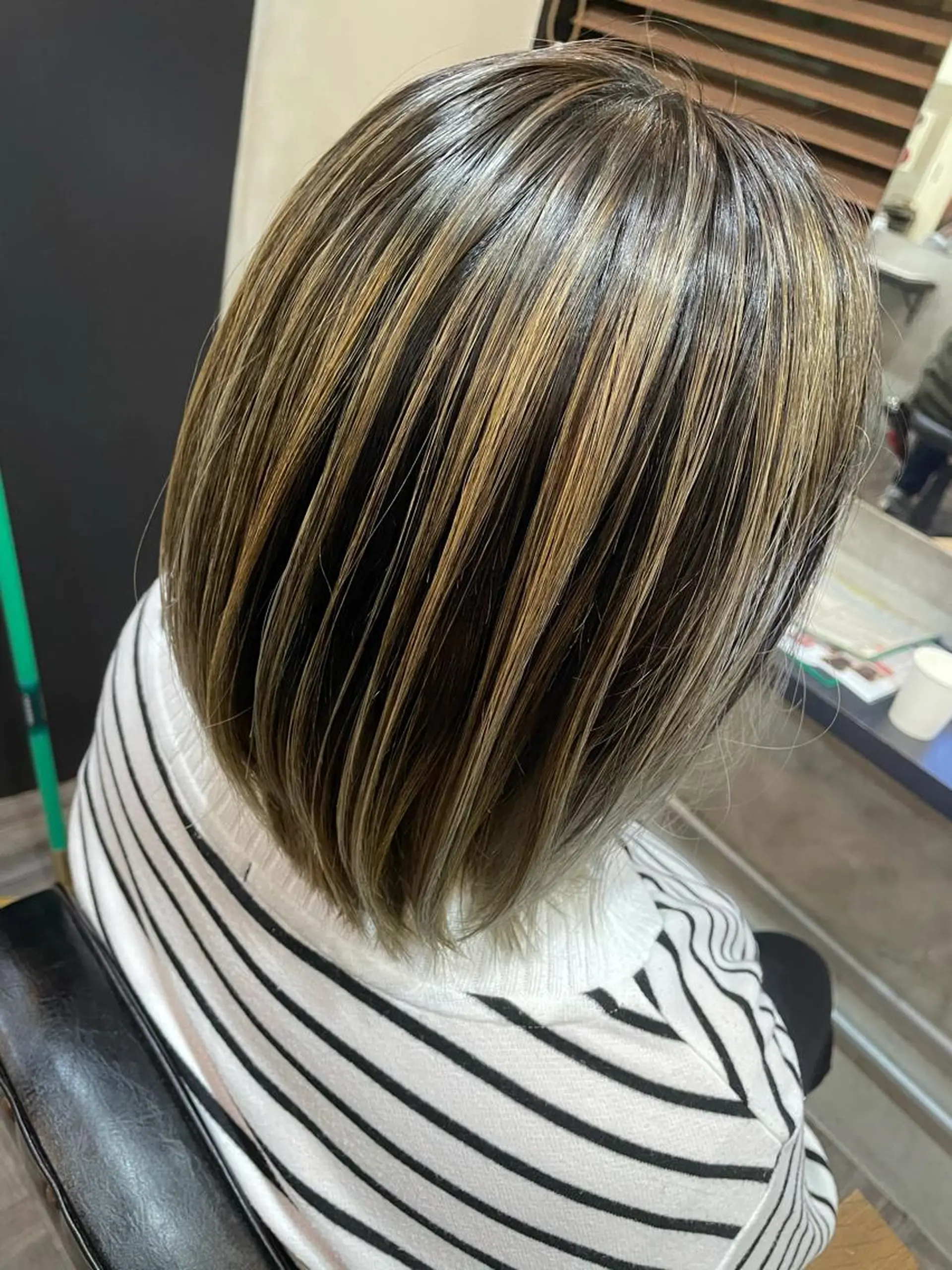 ショート カラー バレイヤージュ レイヤーカット カット ヘアカラー トリートメント La fith 店長 城谷颯人のヘアスタイル