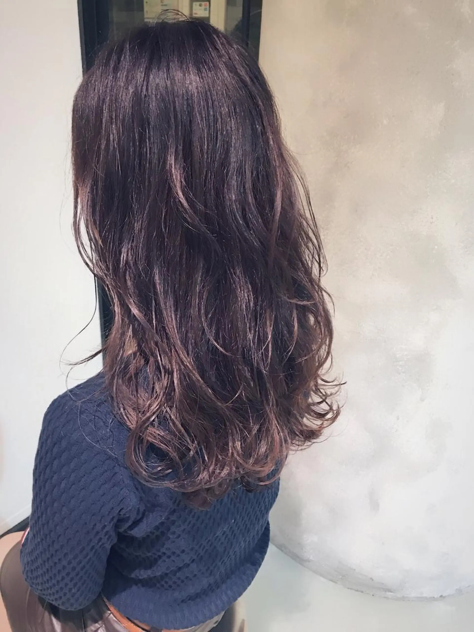 ロング カラー グレージュ パープルカラー カット ヘアカラー トリートメント 松村 崇弘のヘアスタイル