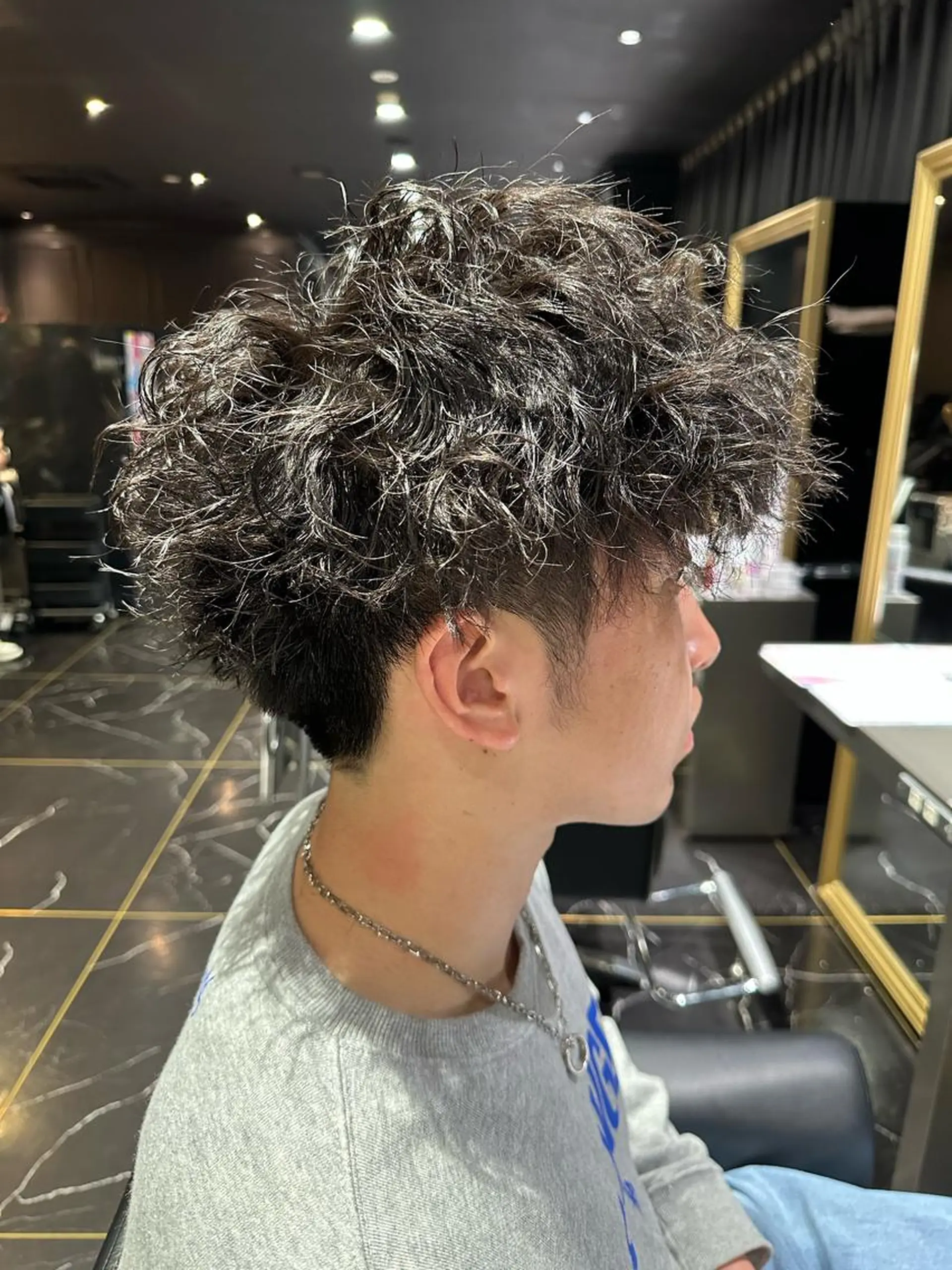 メンズ メンズパーマ メンズツイストパーマ ツイストパーマ カット パーマ ボブスタイル/ 透明感カラー/八幡のヘアスタイル