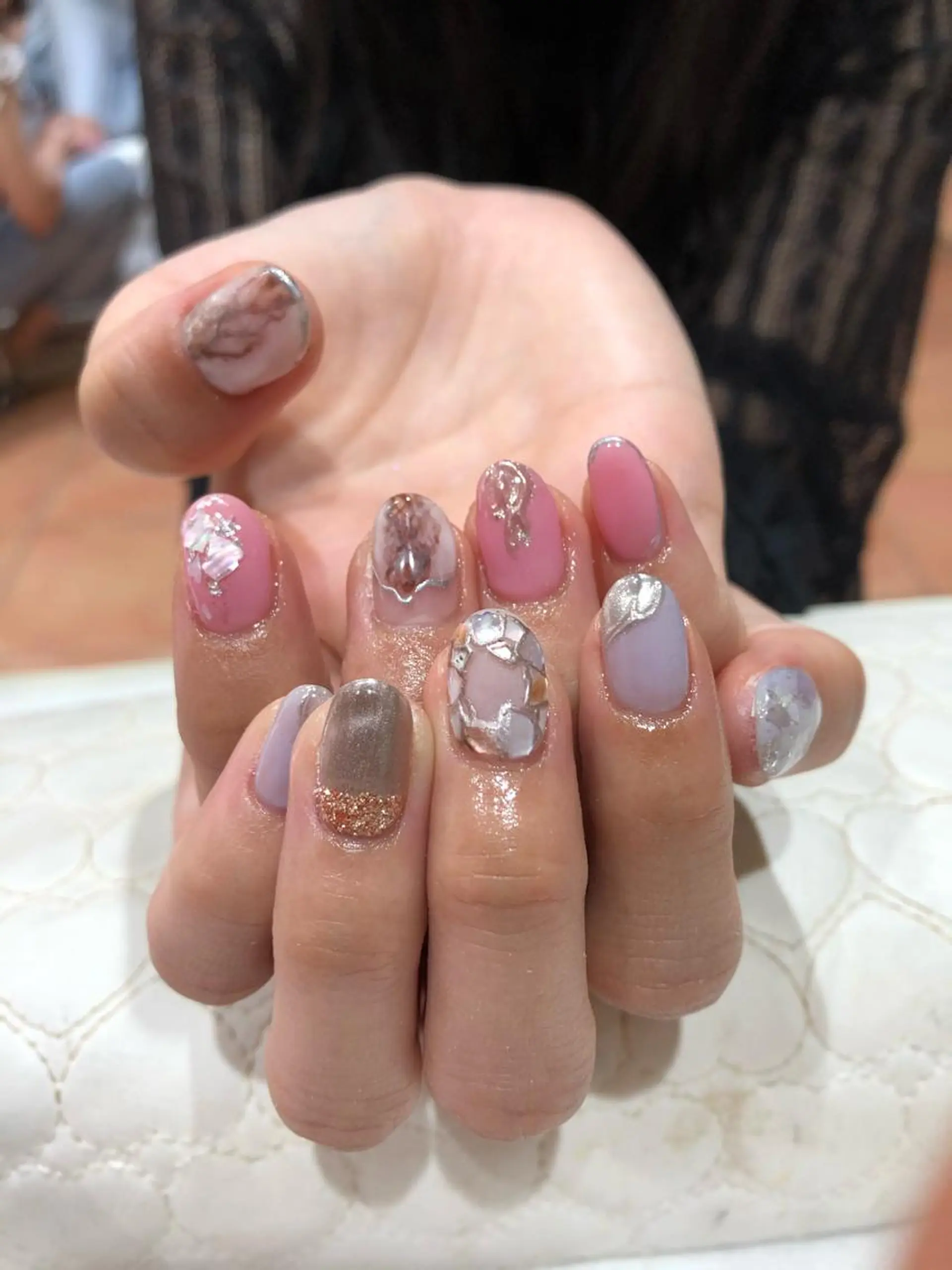 ネイル ハンドネイル Nest 三田のマツエク・マツパデザイン