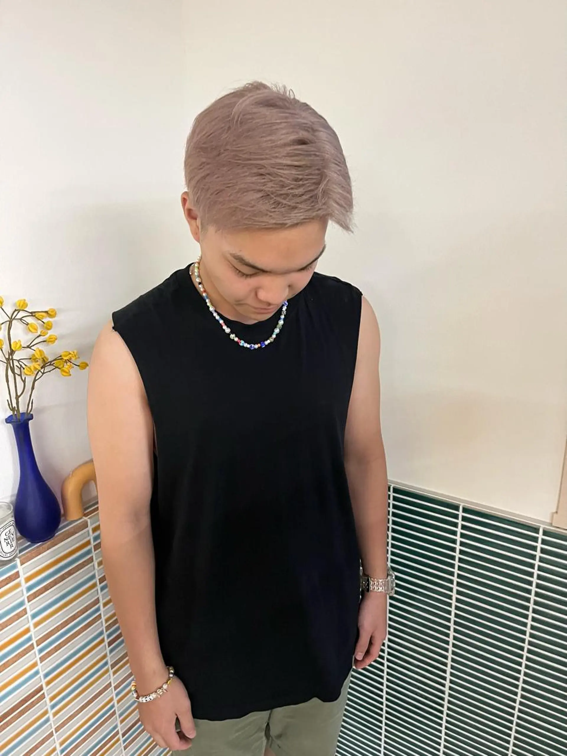 ショート カラー メンズ メンズブリーチ ベージュカラー ブリーチ ホワイトベージュ カット ヘアカラー トリートメント 🩷ハイトーン透明感 レイヤー🩷ユリカのヘアスタイル