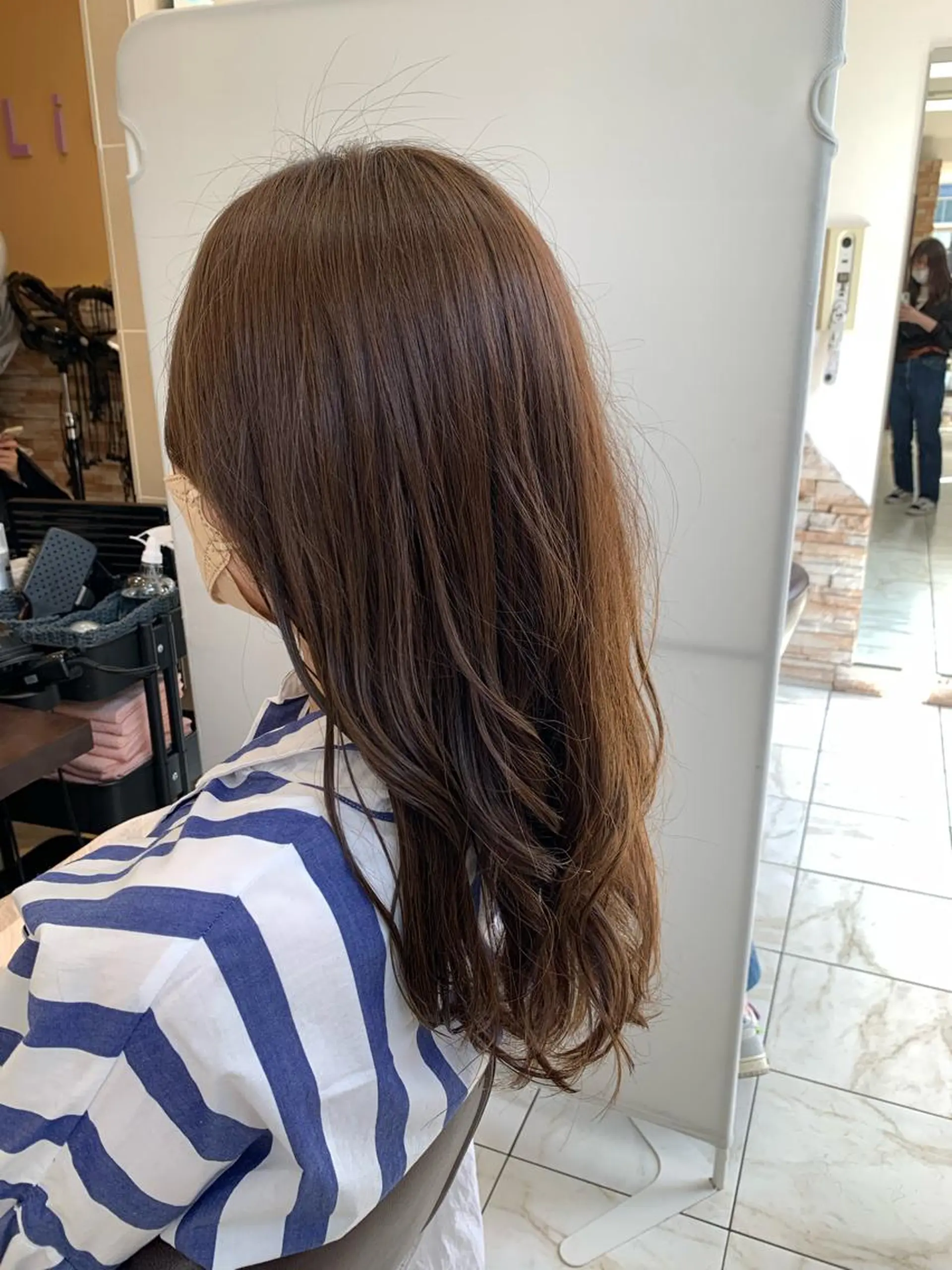 ロング 千葉 香奈のヘアスタイル