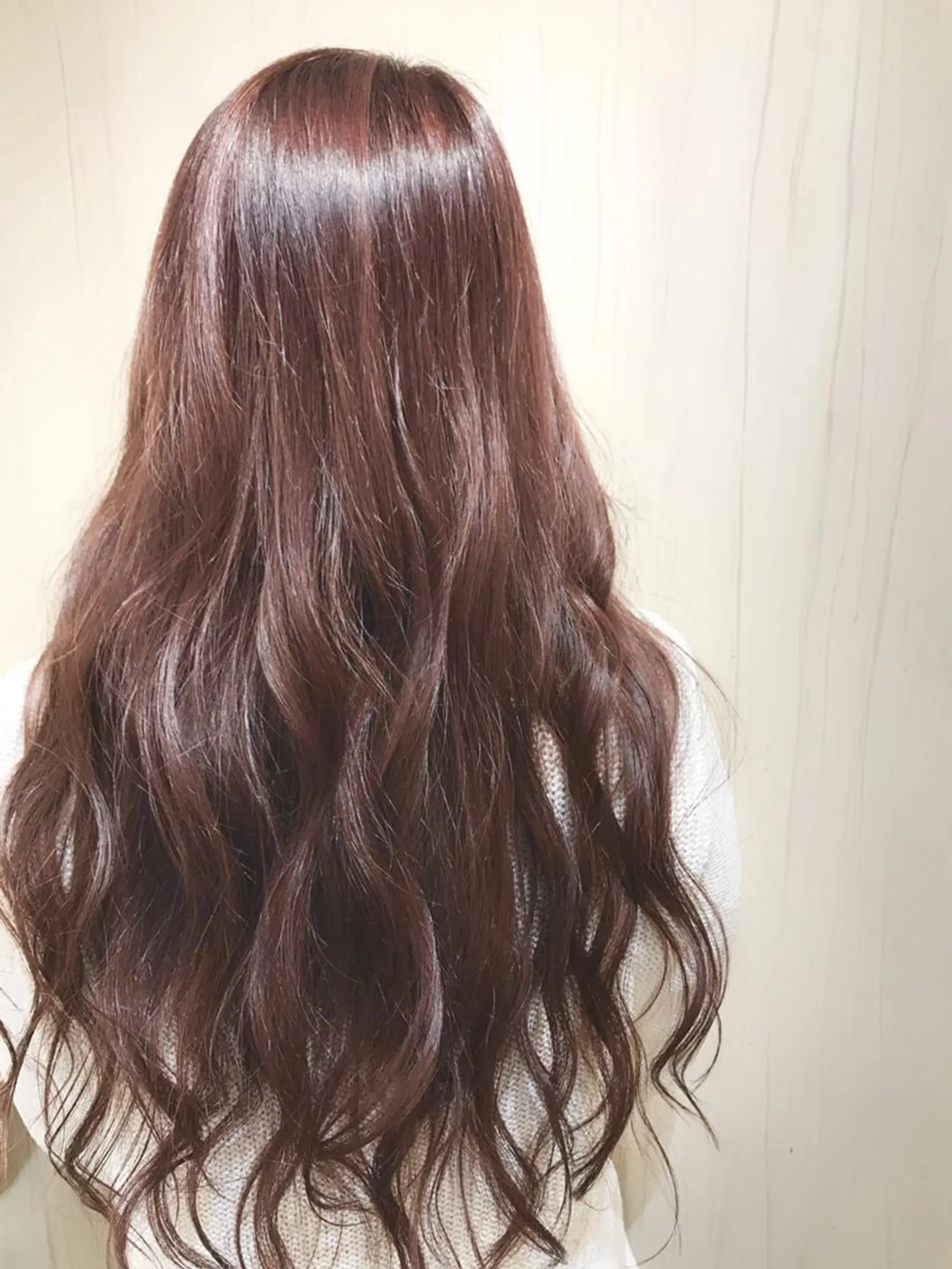 カラー 嶋村夏実🌼レイヤー 🌸白髪ぼかしのヘアスタイル