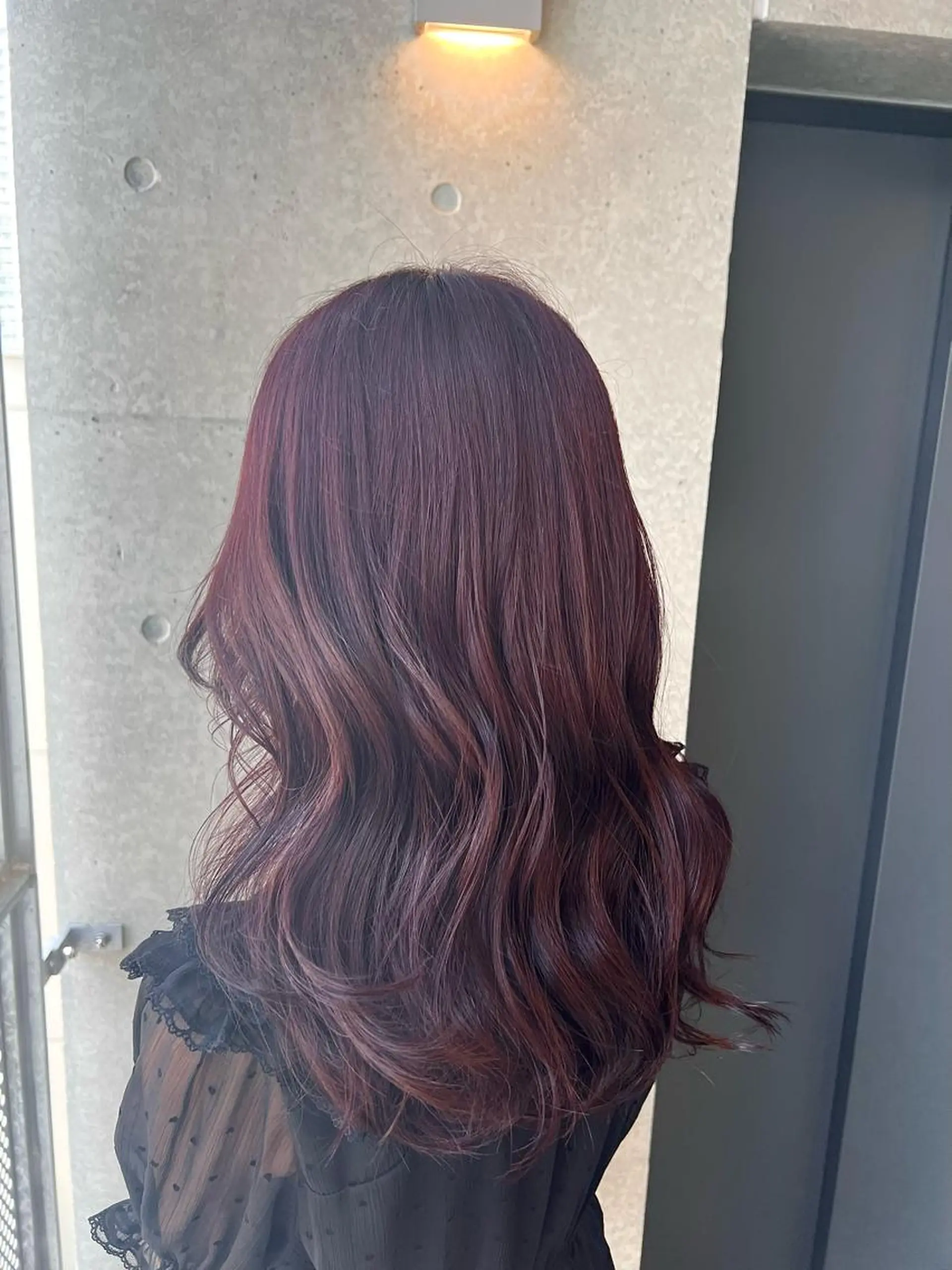 セミロング ヘアカラー トリートメント ＤＥＳＴ所属・吉野 瑳桜のヘアスタイル