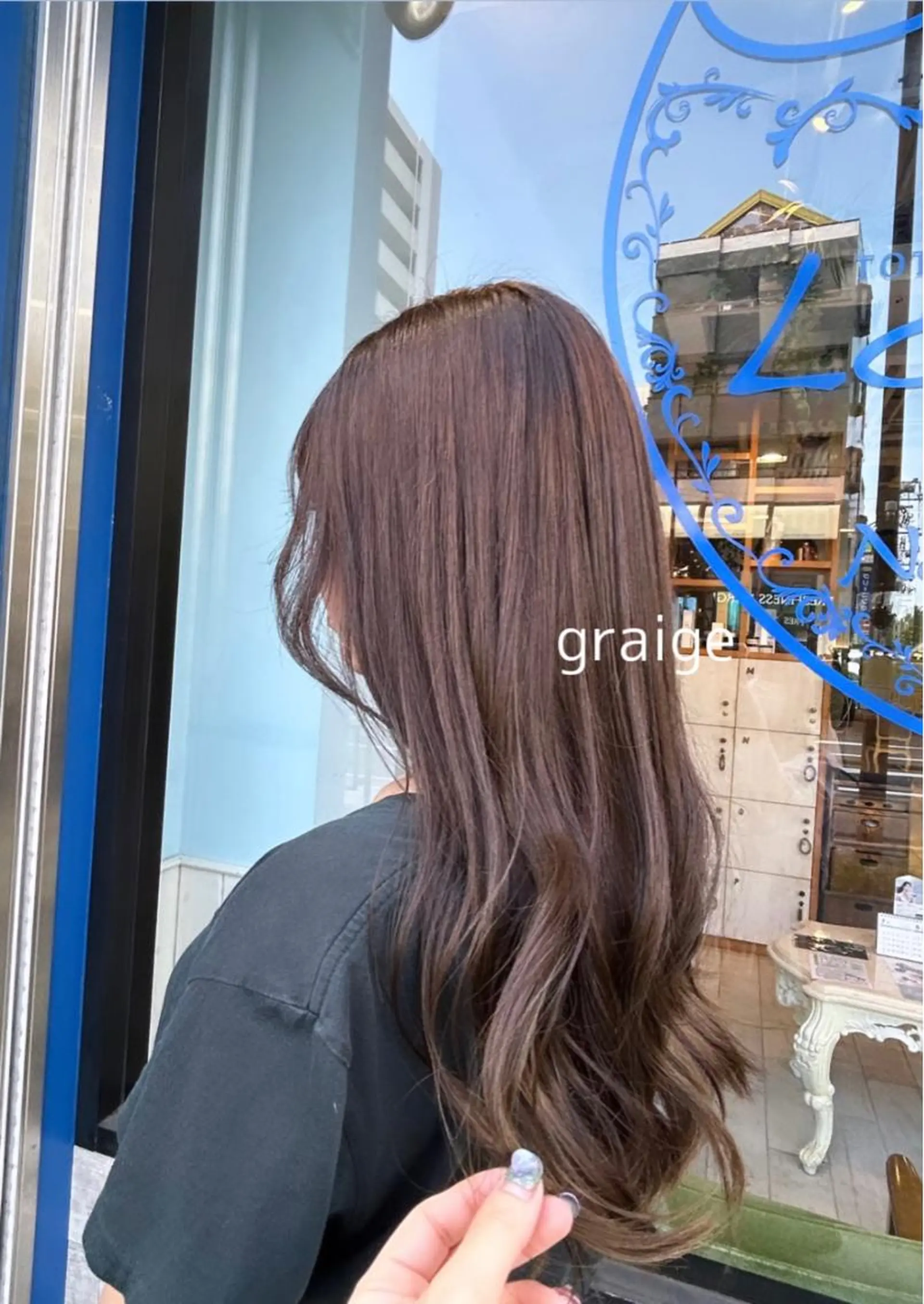 ロング カラー グレージュ ヘアアレンジ🪿イデ ミユウ🪿のヘアスタイル