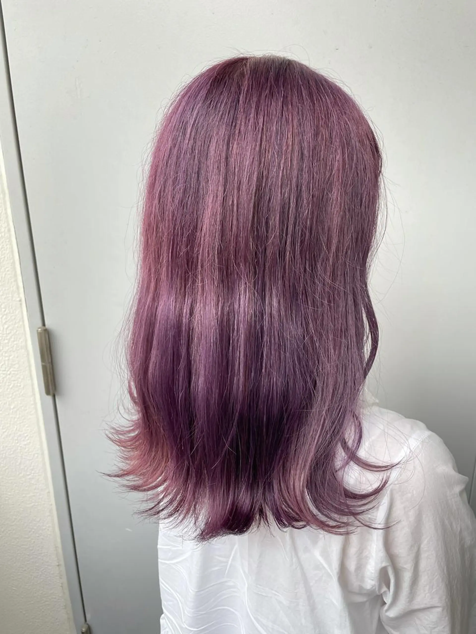 セミロング カラー ラベンダーカラー パープルカラー ベージュカラー💖 やすひろのヘアスタイル