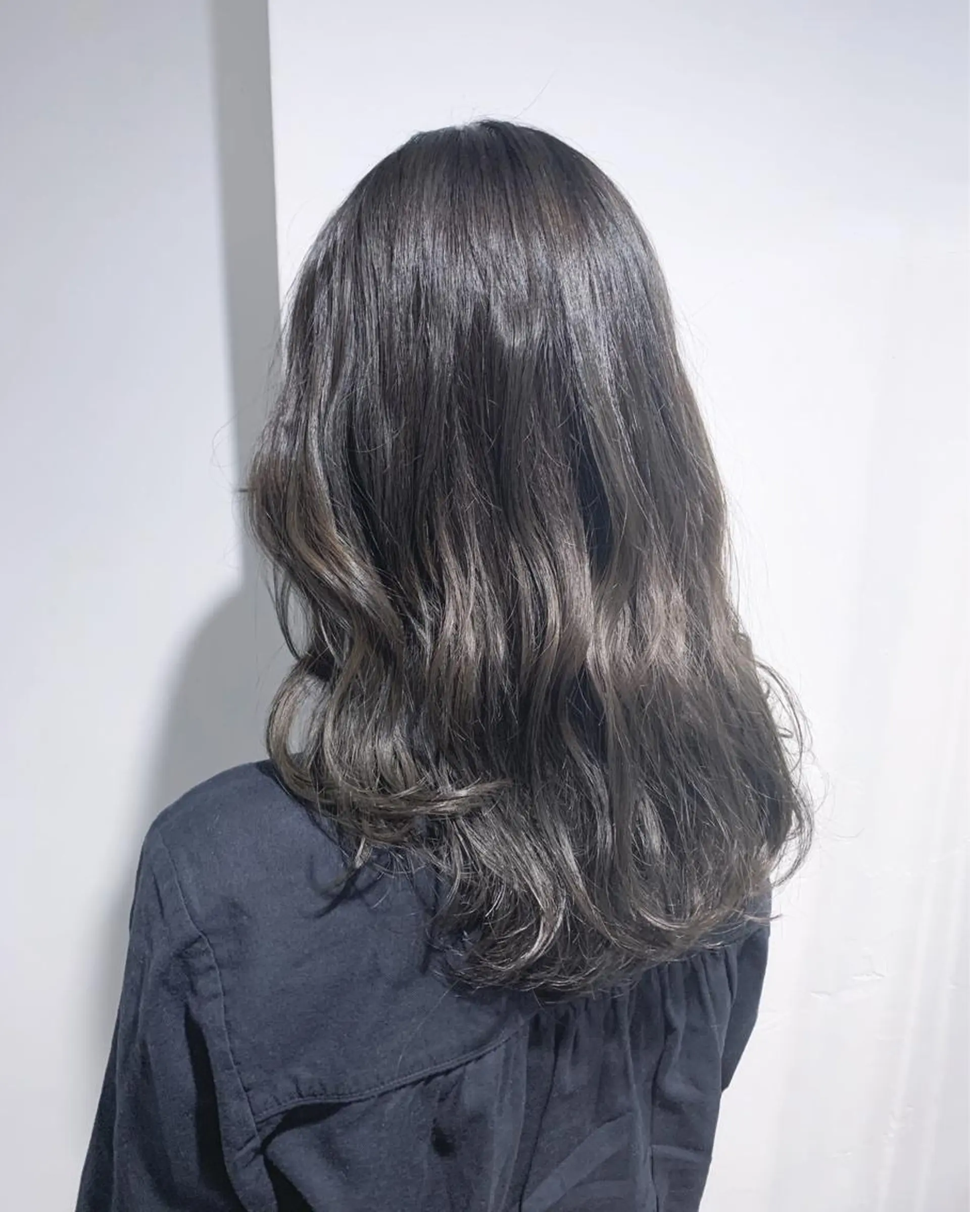 セミロング カラー カット ヘアカラー トリートメント SALOWIN 札幌大通り店所属・🏆ウルフ/レイヤー 指名No.1山口圭佑のヘアスタイル