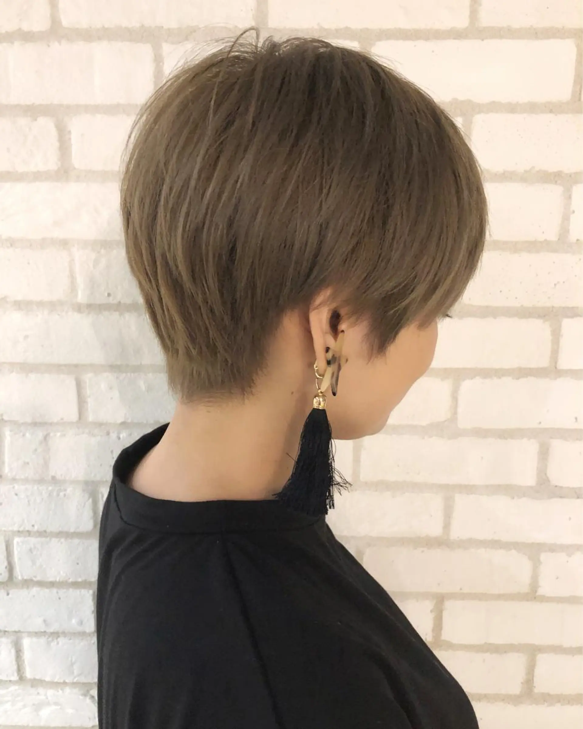 ショート カラー カット 縮毛矯正 RAF TOKYO所属・小島 侑衣のヘアスタイル