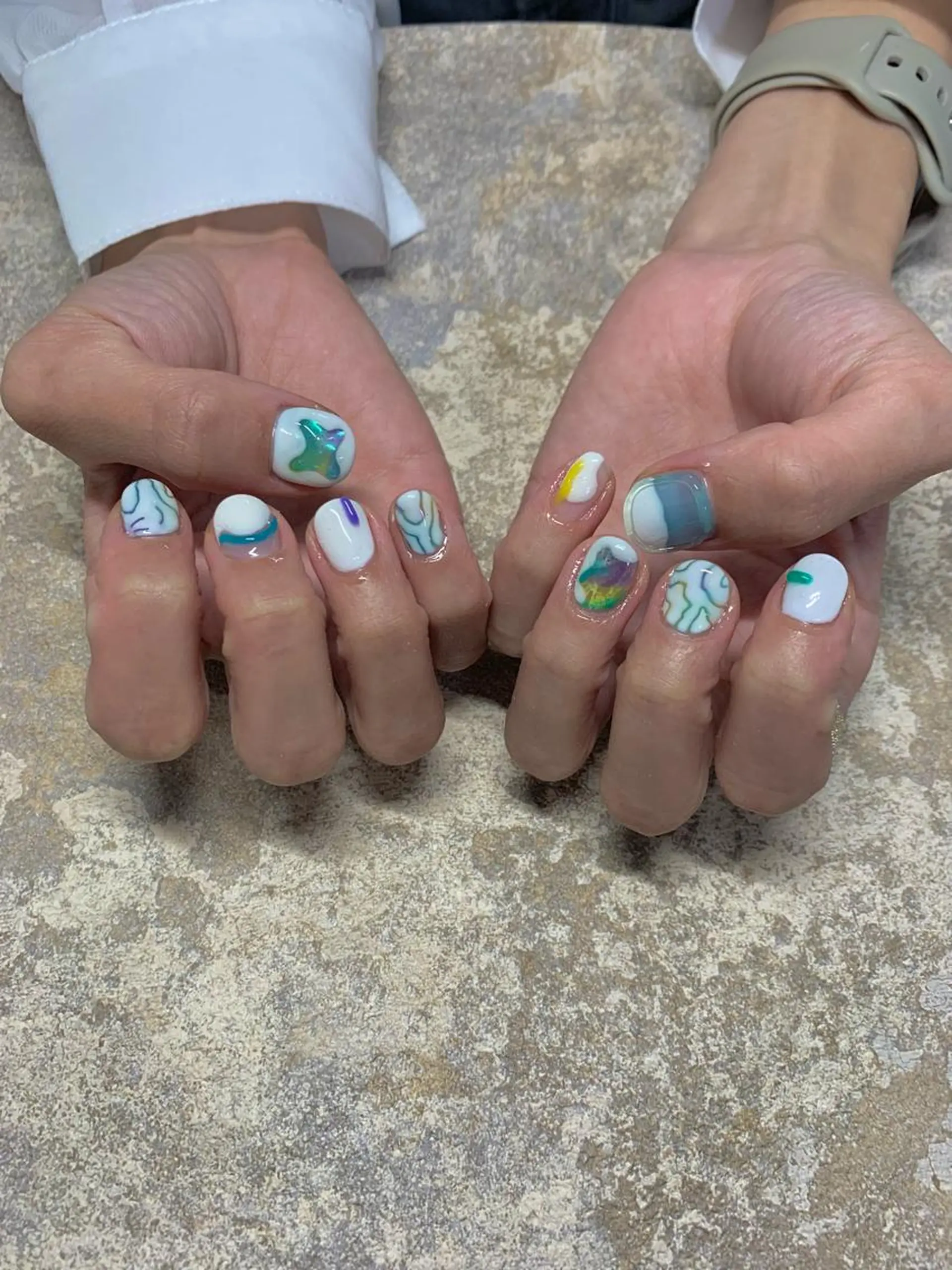 ショート ハンドネイル ハンドケア Kono Nanamiのネイルデザイン