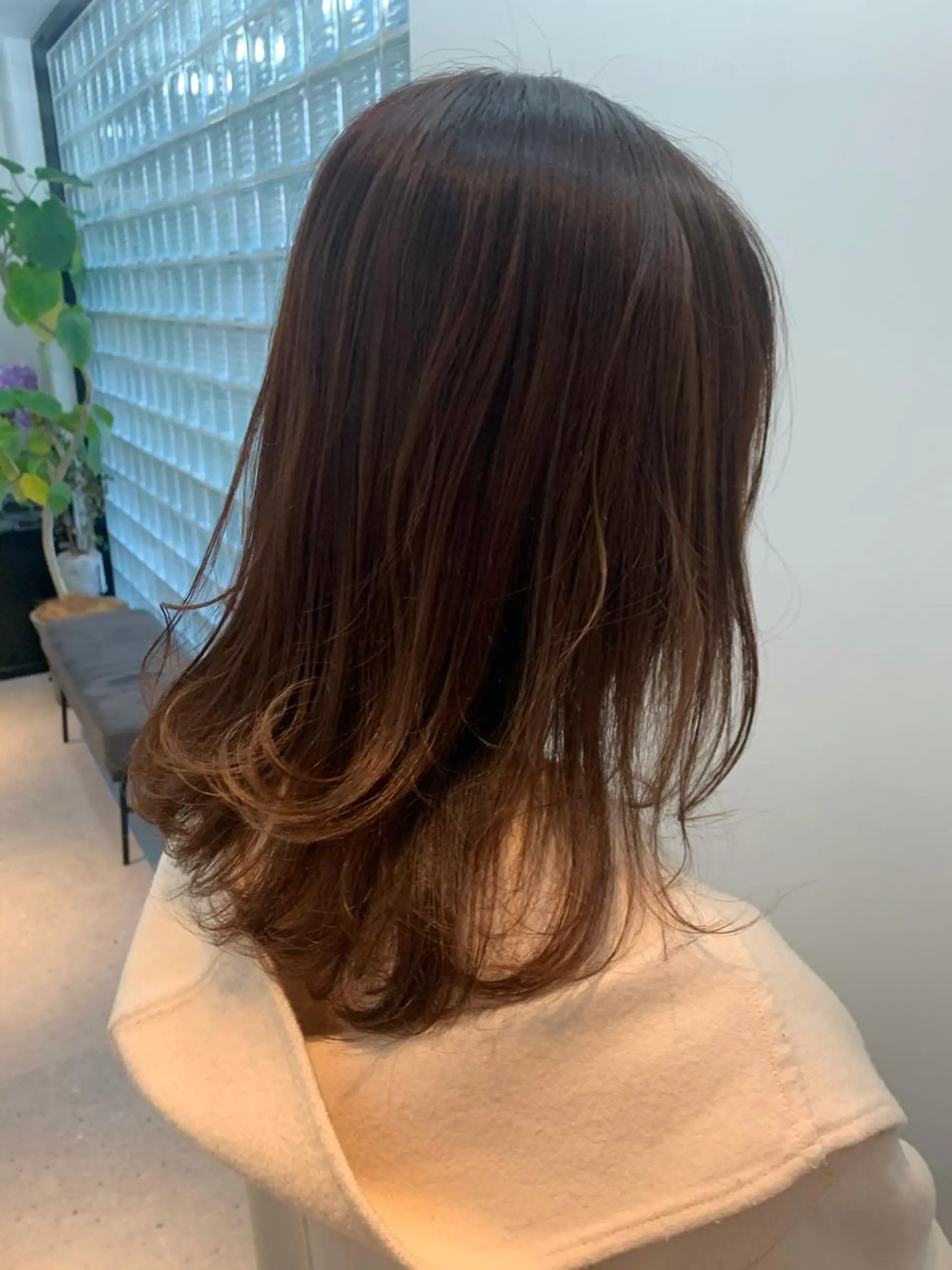 セミロング One By The Ect所属・ショート/脱白髪染め ☆宇﨑悠実のヘアスタイル