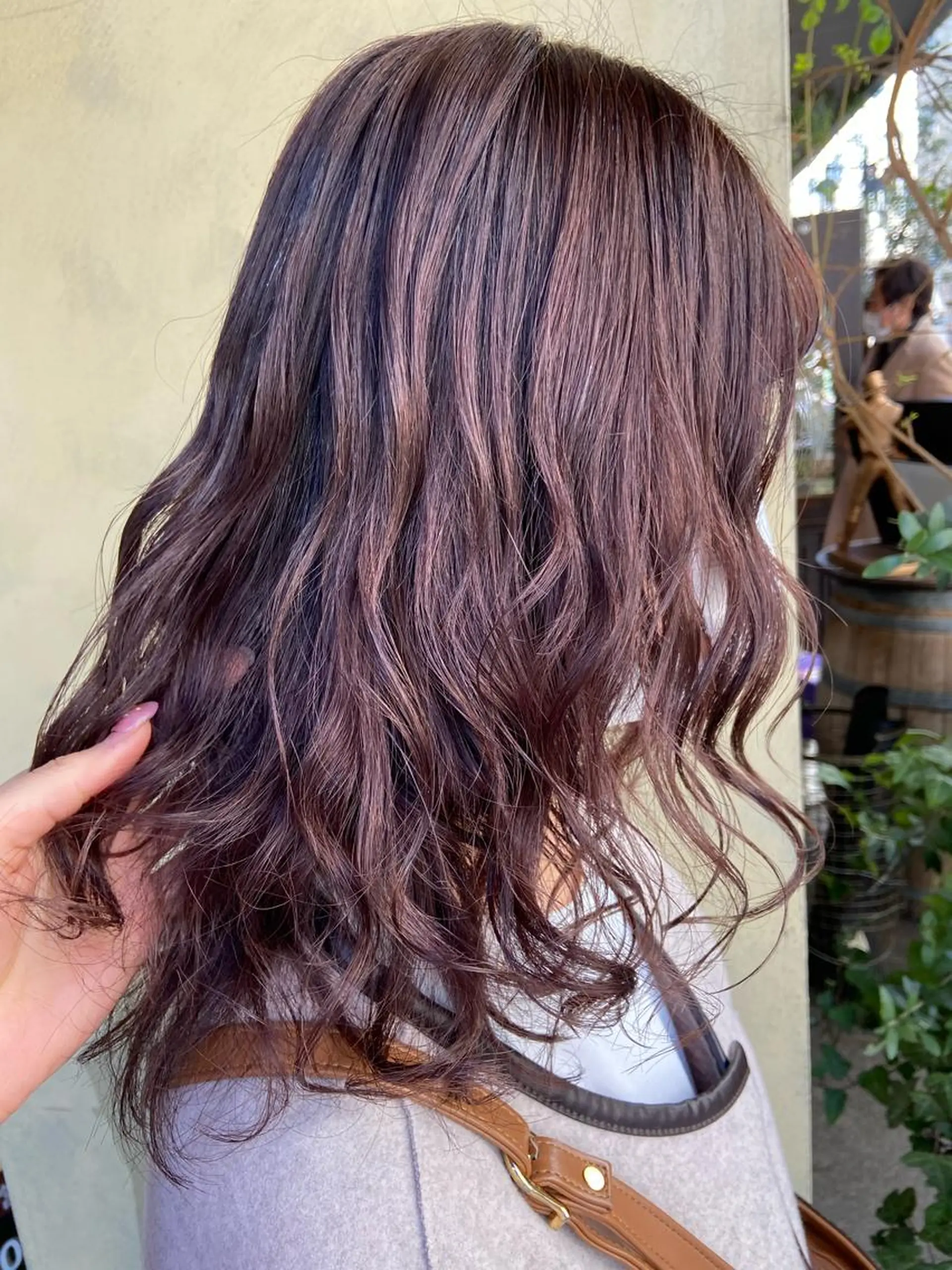 ミディアム カラー 🧸プルエクステ❤︎ ネイルKAO🧸のヘアスタイル