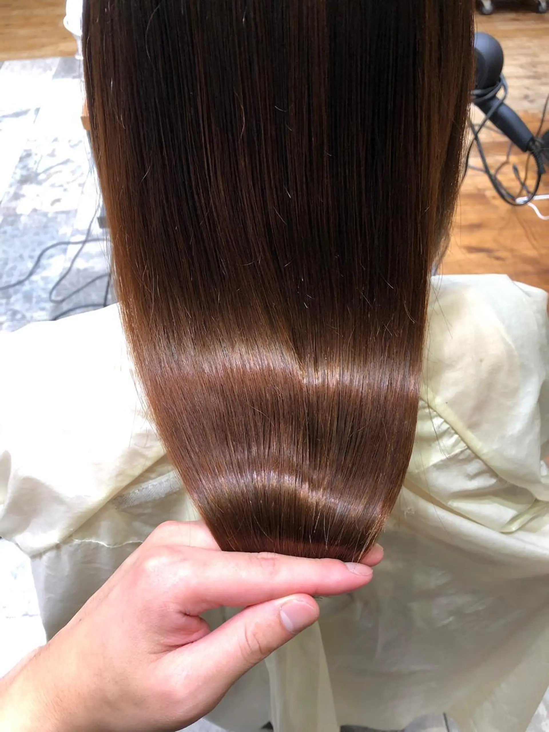 ミディアム カラー パーマ バレイヤージュ ブリーチ ケアブリーチ ダブルカラー ハイライトカラー カット ヘアカラー 縮毛矯正 トリートメント 新宿✨顔周りカット 韓国ヘア/坂本亜裟海のヘアスタイル