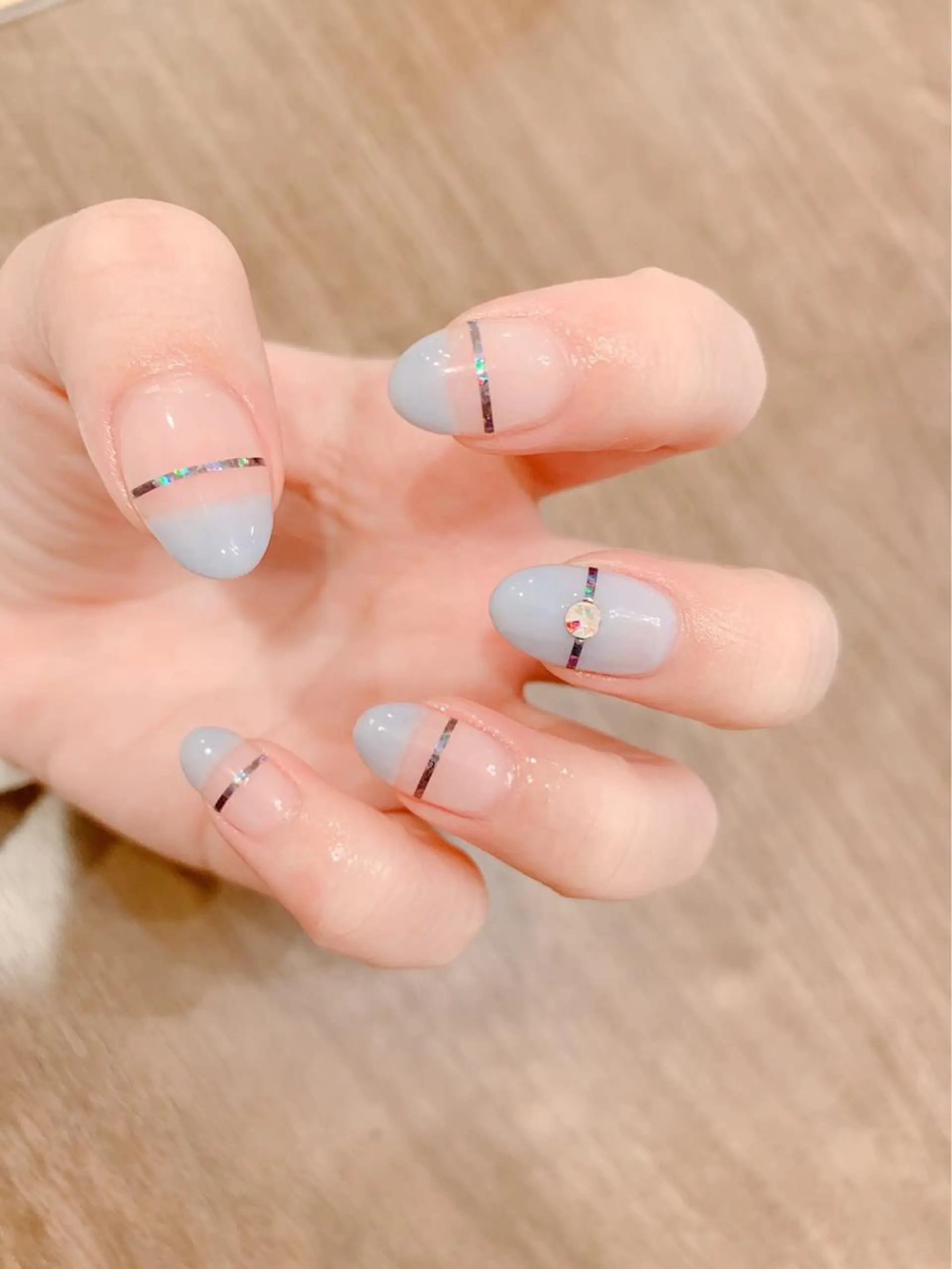 ネイル albero di glicine所属・ナカシマ サヤカのマツエク・マツパデザイン