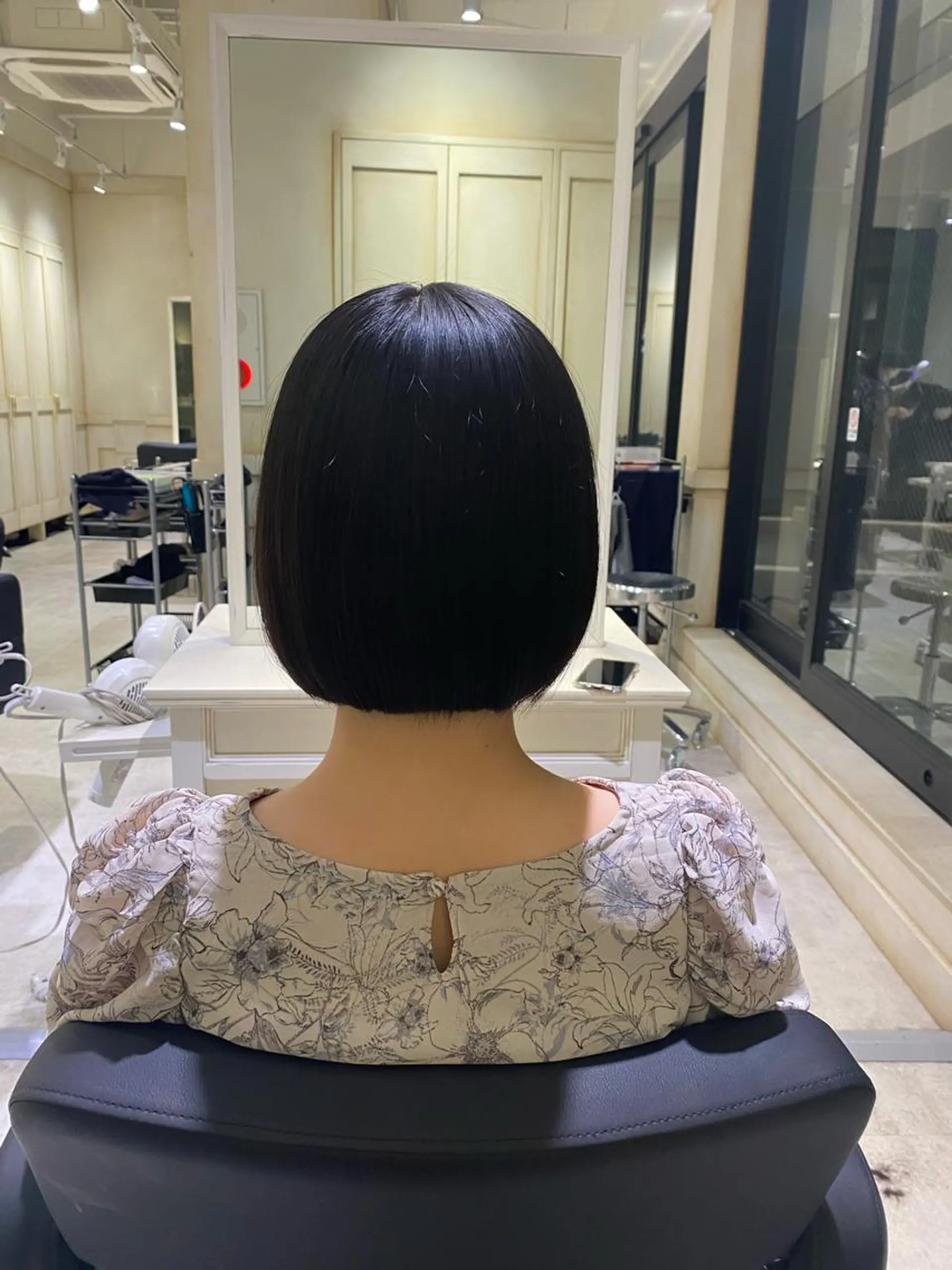 ミディアム THESALONS所属・🤍ブリーチカラー /寄田龍樹🤍のヘアスタイル