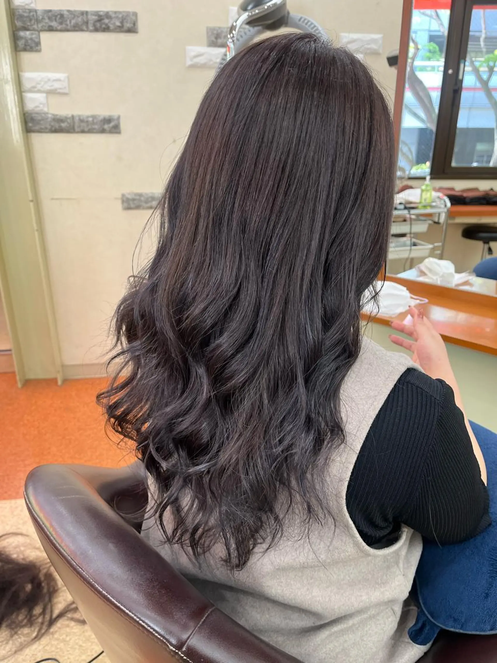 ロング カラー アッシュ パープルカラー パープルアッシュ 【ニュアンスカラー・ 髪質改善】スズキカナのヘアスタイル