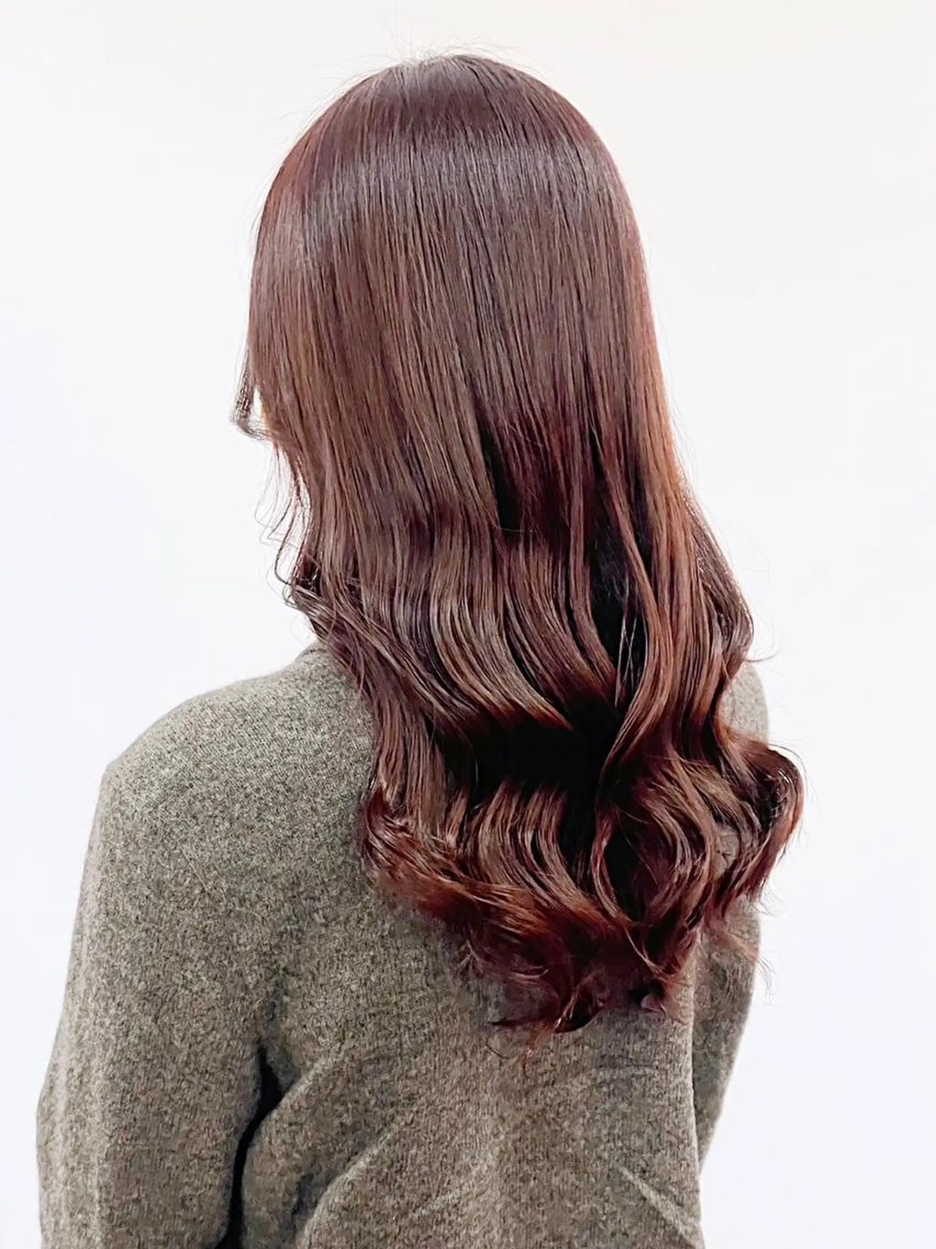 カラー Atem🌷 川本 裕加吏(歴16年)のヘアスタイル