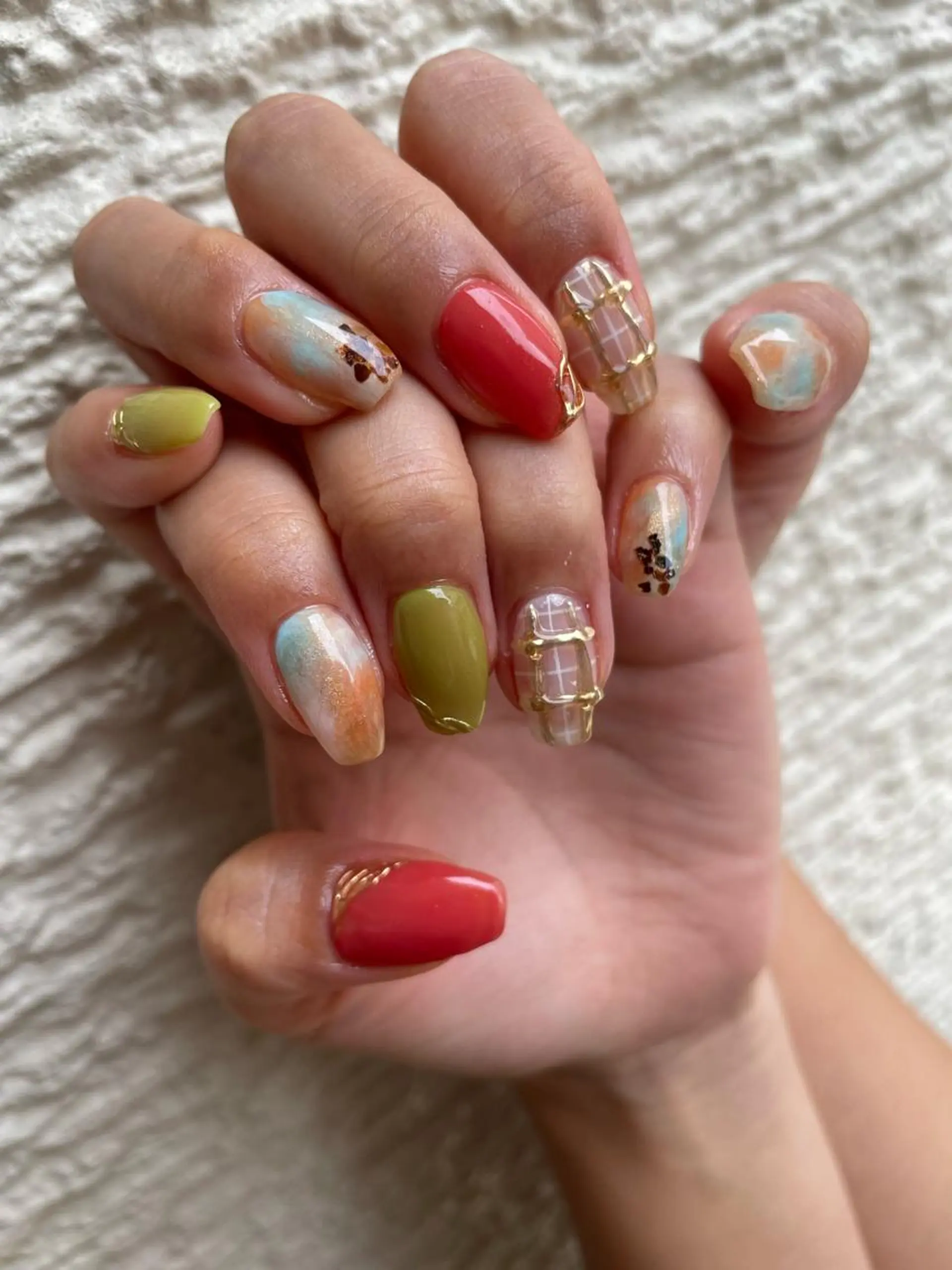 ロング カラー ヘアアレンジ キッズ ネイル マツエク・マツパ アイブロウ 福田 加奈のネイルデザイン