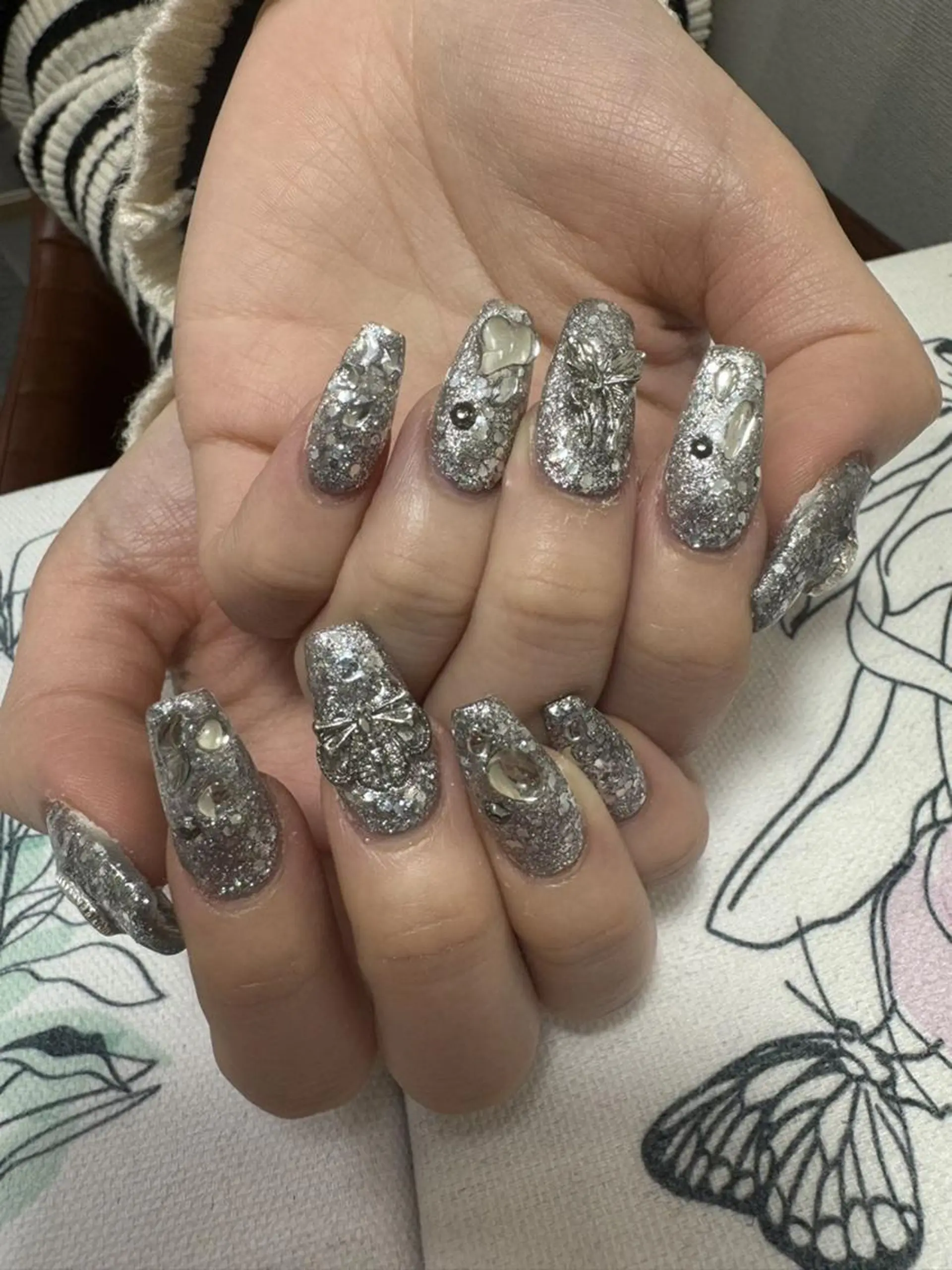 ネイル ハンドネイル ハンドケア DEMAIN- 🌹のネイルデザイン