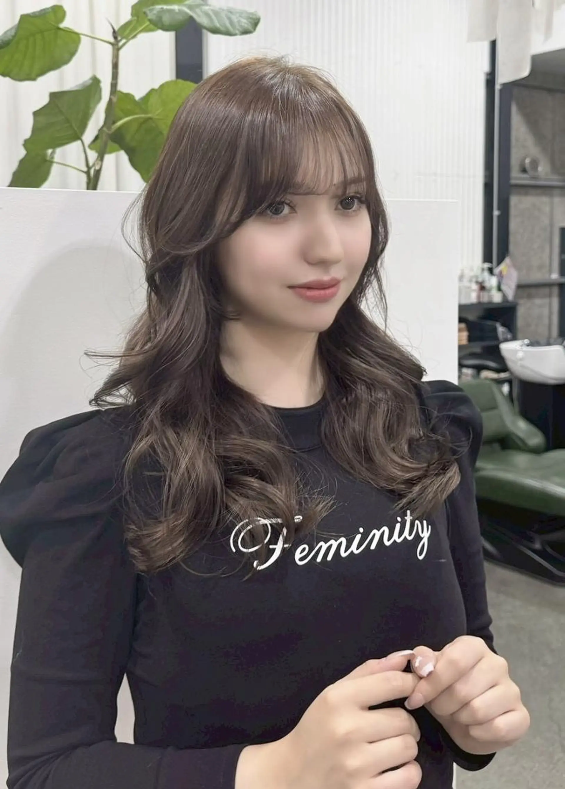 ロング カラー 透明感カラー グレージュ レイヤーカット カット トリートメント 韓国ヘア/レイヤー /髪質改善🦋イブキのヘアスタイル