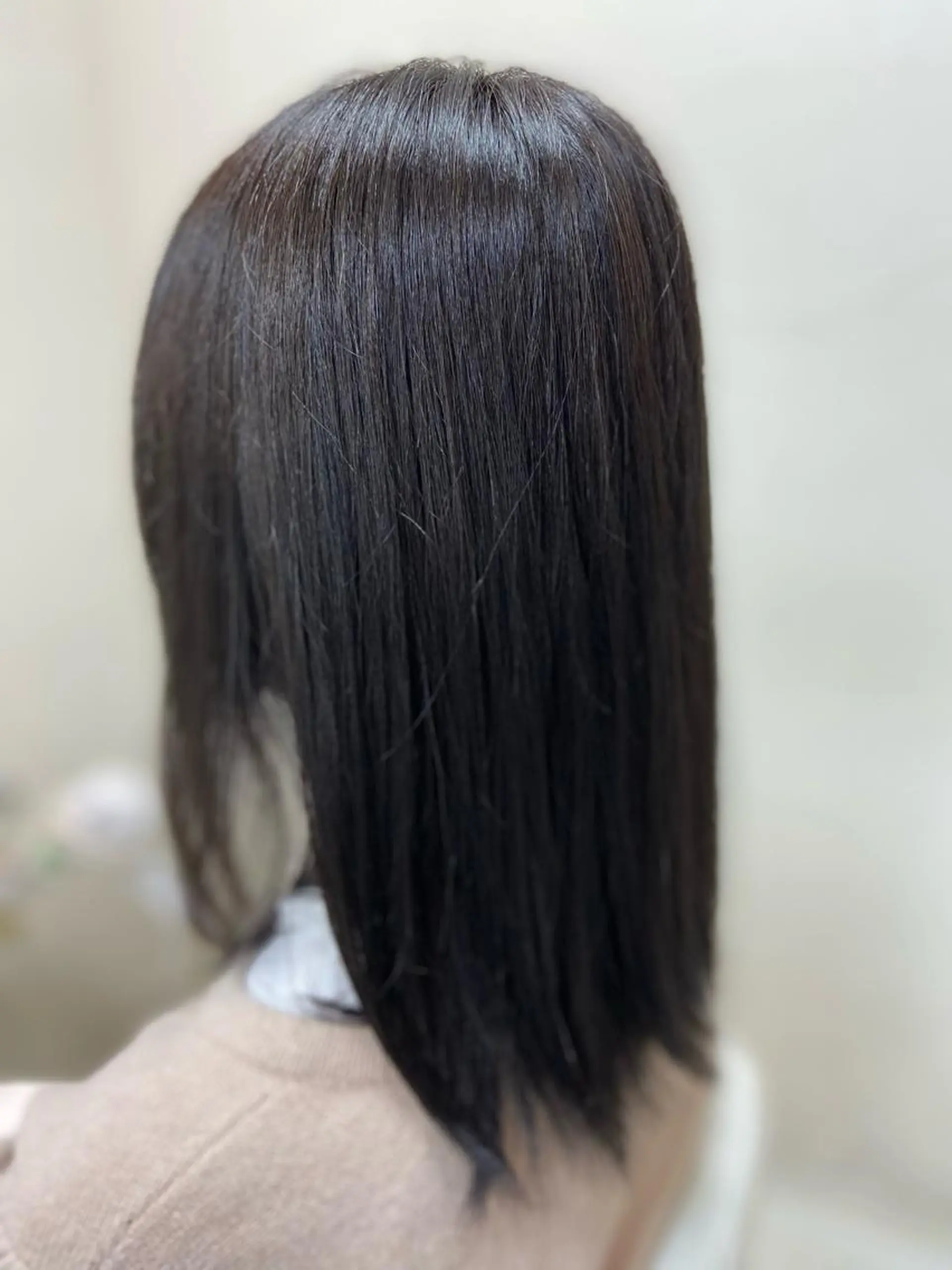 セミロング カラー 黒髪 ブルーカラー ブルーブラック ヘアカラー トリートメント 菊地 美憂のヘアスタイル