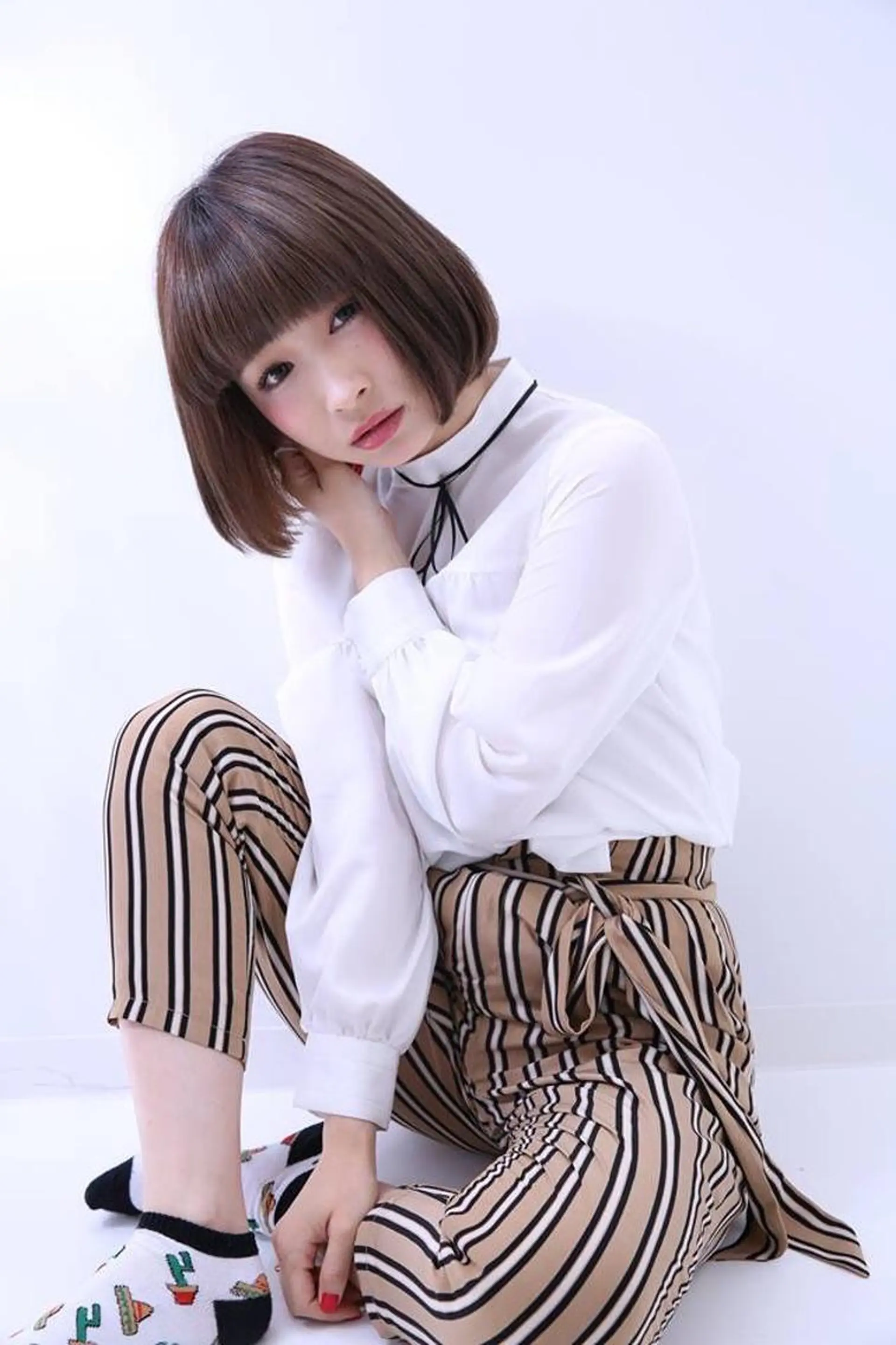 ショート ブリーチなしダブル/ レイヤーカット 小棹のヘアスタイル