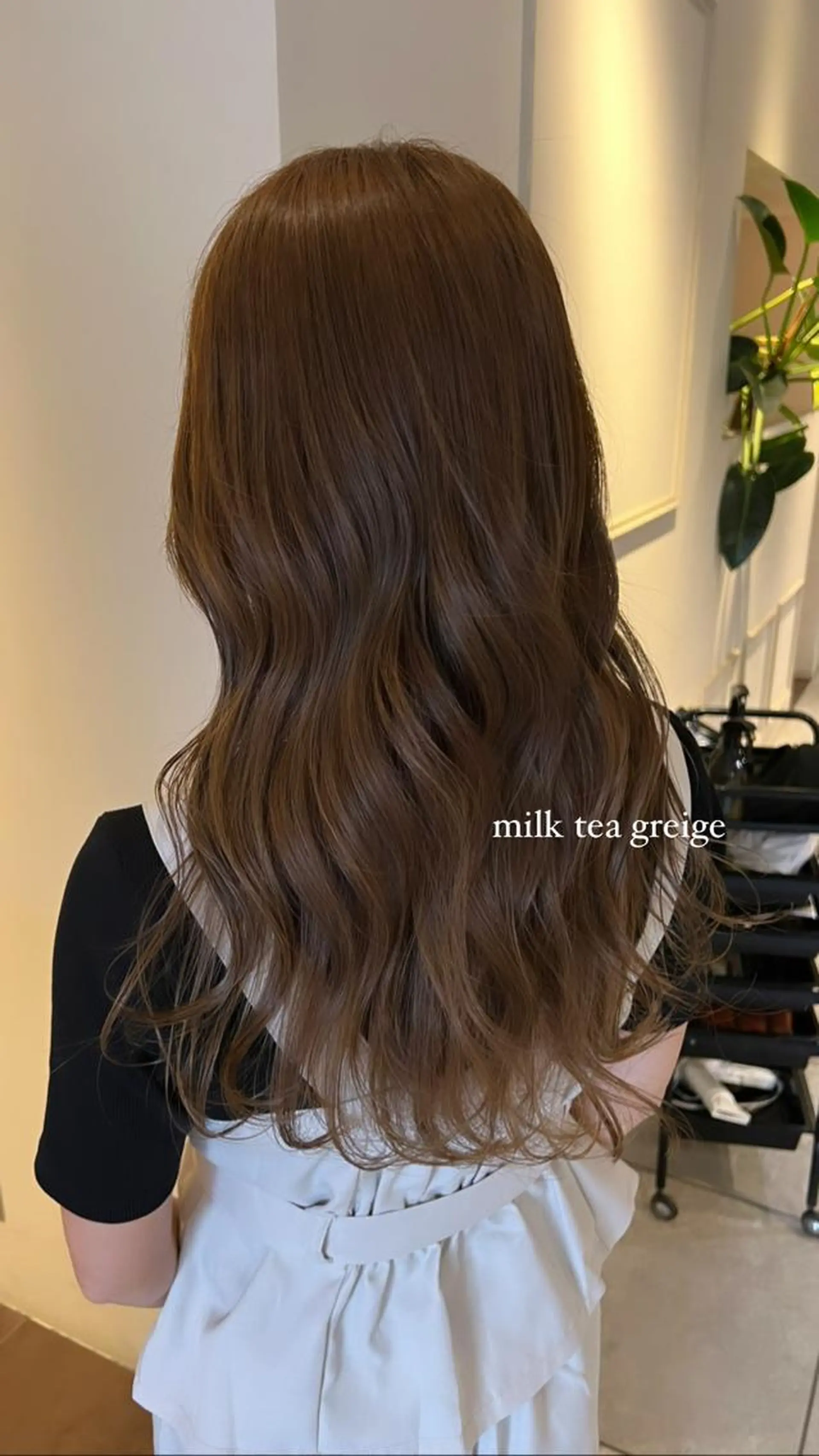 ロング カラー ベージュカラー ブリーチ ブリーチなしカラー ヘアカラー トリートメント 西村 美羽のヘアスタイル