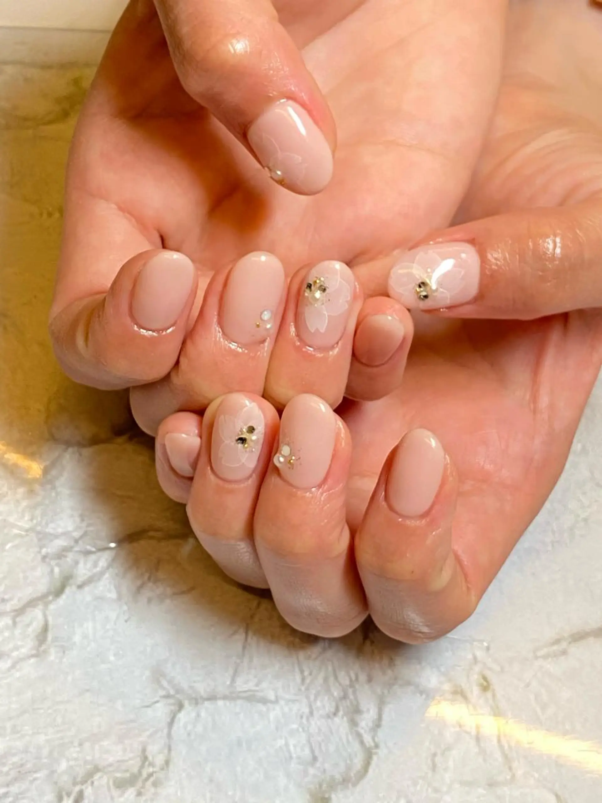 ネイル 桜ネイル ジェルネイル 持ち込み パラジェル 春ネイル M nail はやまうららのネイルデザイン