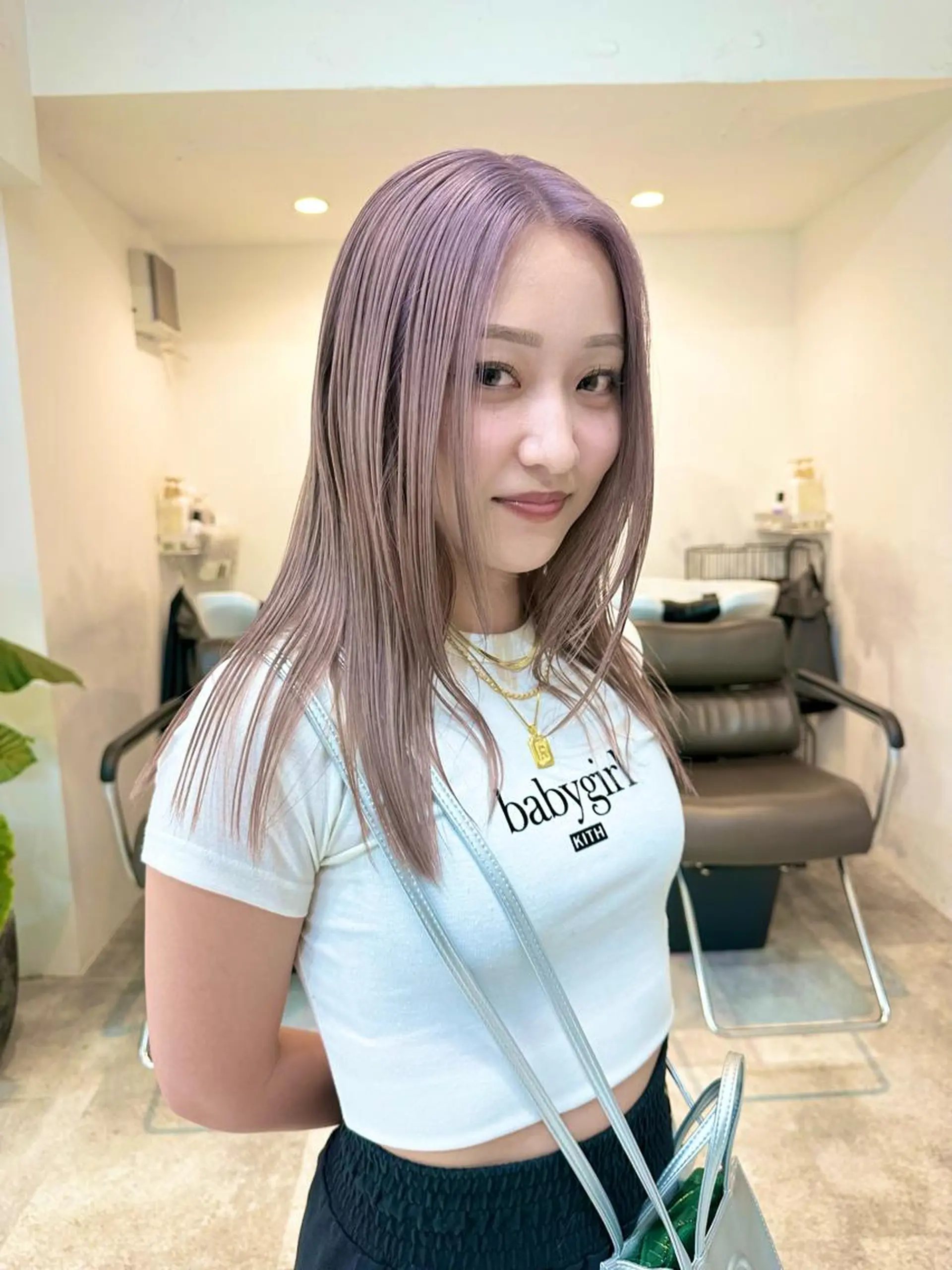 ミディアム カラー カット ヘアカラー トリートメント kai .のヘアスタイル