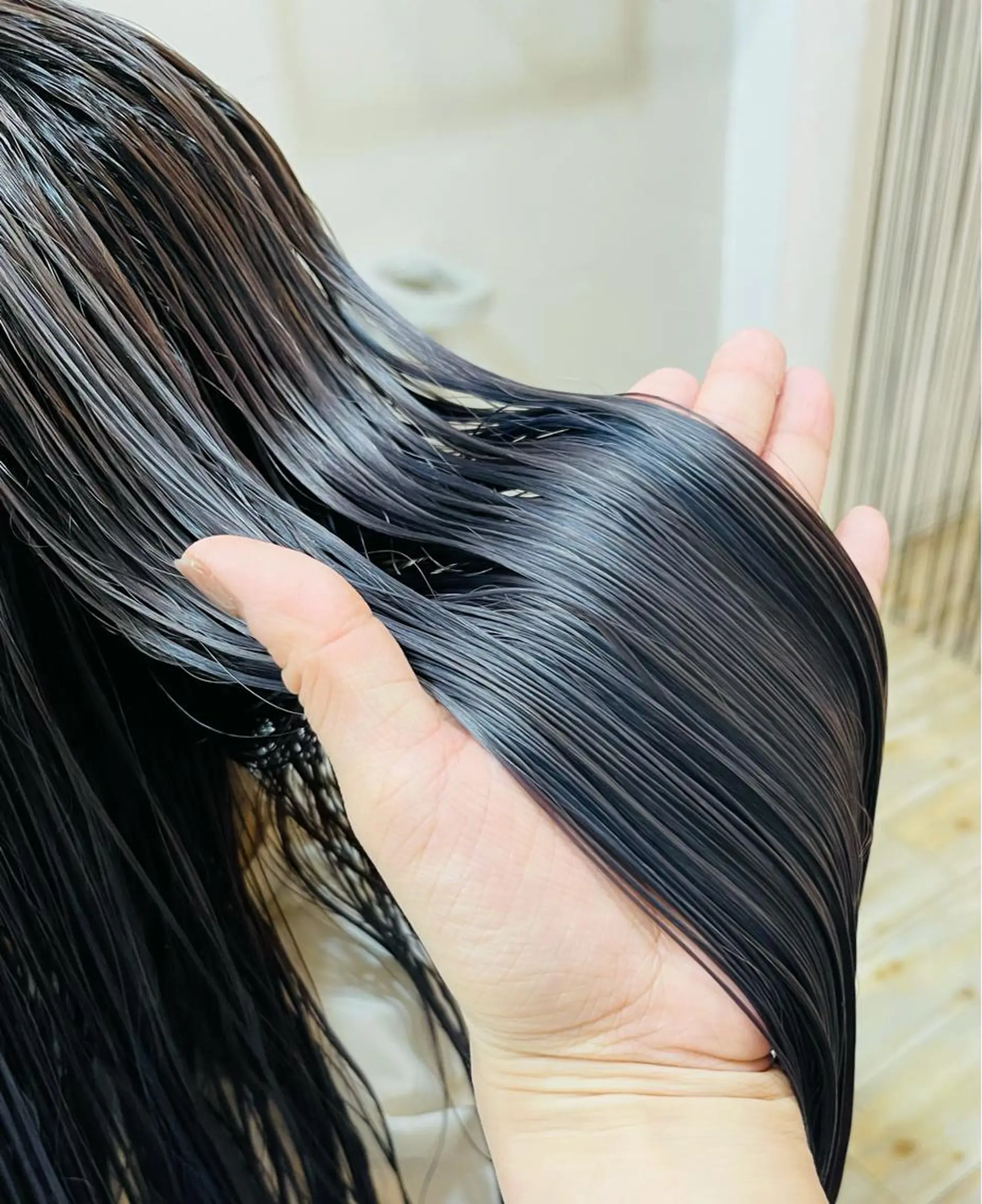 ロング VOGUE LOGIC所属・ヴォーグロジック CHISAのヘアスタイル