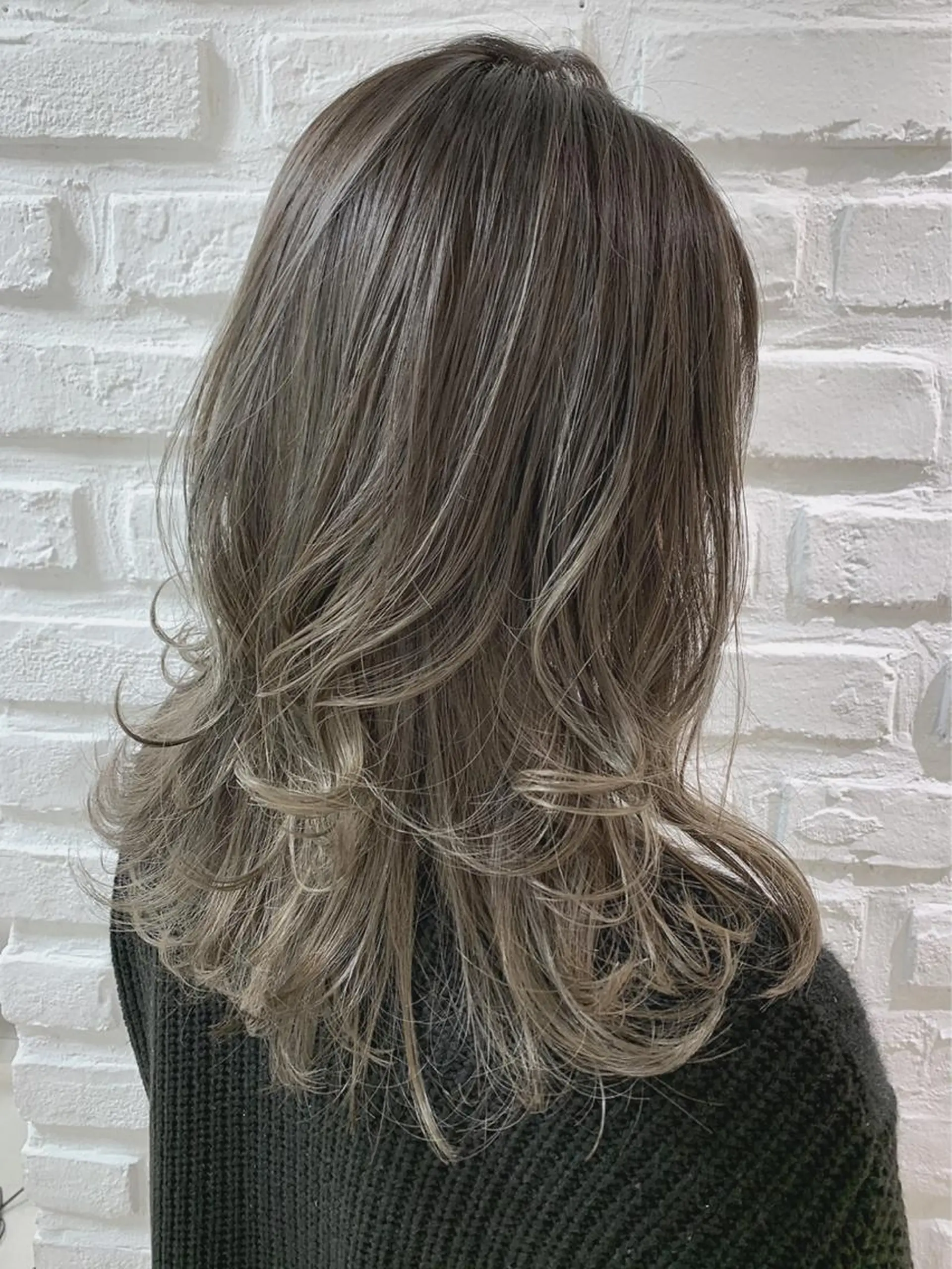 セミロング カラー ベージュカラー グラデーションカラー イルミナカラー ミルクティーベージュ ヘアカラー トリートメント 【予防美容特化】 kasumi🌷🌷のヘアスタイル