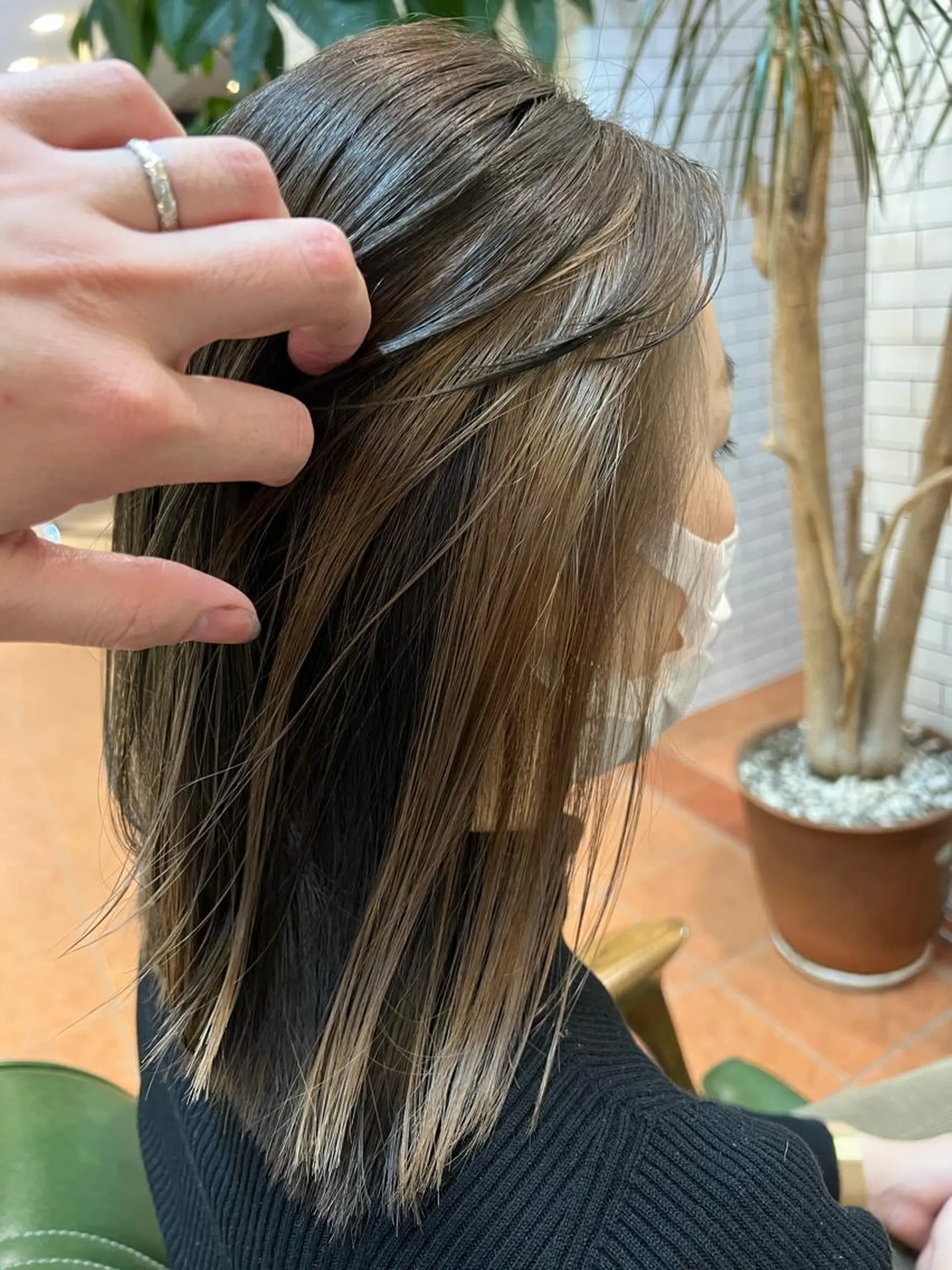 ミディアム カラー ヘアカラー トリートメント 石井 佑樹のヘアスタイル