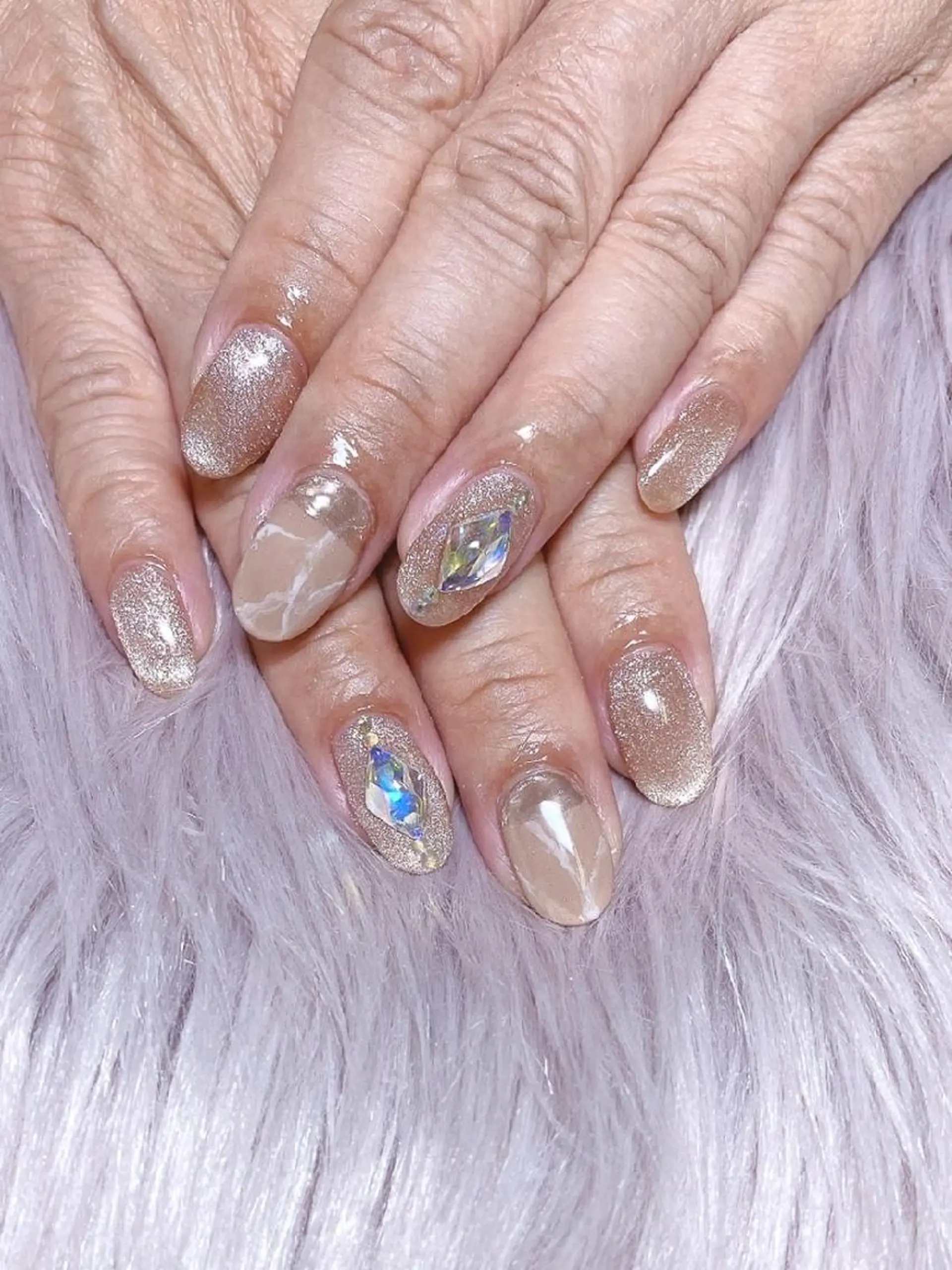 ネイル 稲垣 江梨花のネイルデザイン