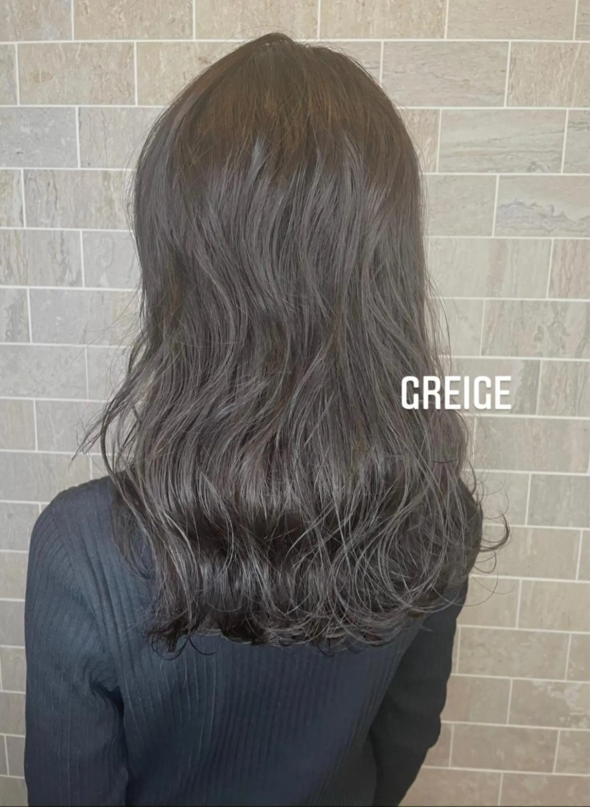 セミロング カラー 渡辺 瑠美のヘアスタイル