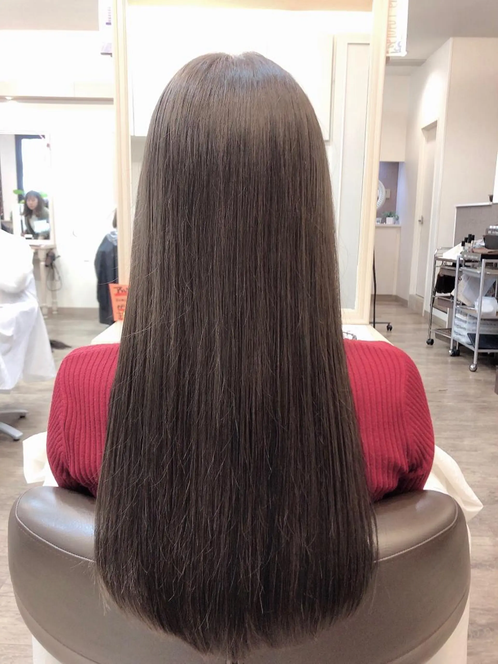 ロング カラー イルミナカラー スターダスト ヘアカラー 尚平 40代からの 髪質改善専門のその他イメージ