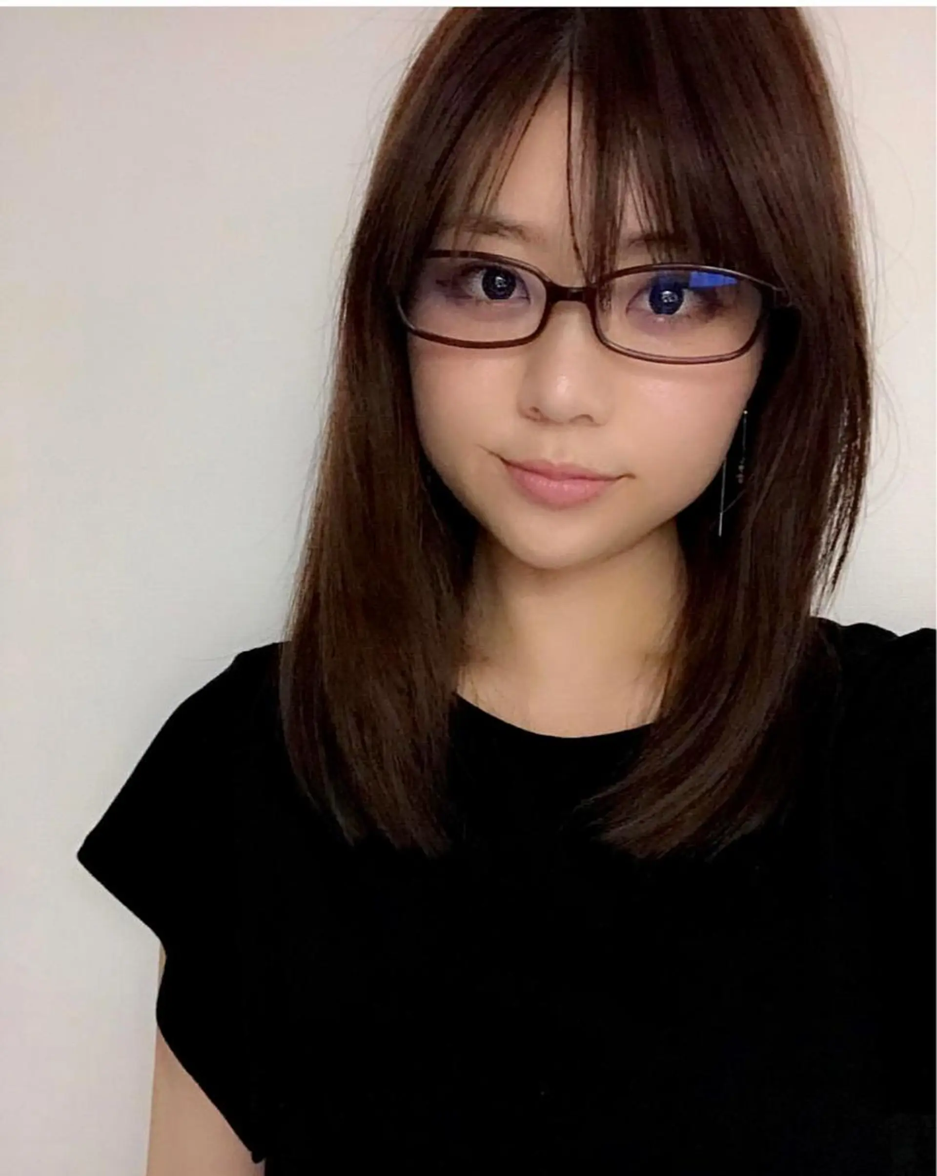 セミロング パープルカラー 斉藤 潤一のヘアスタイル