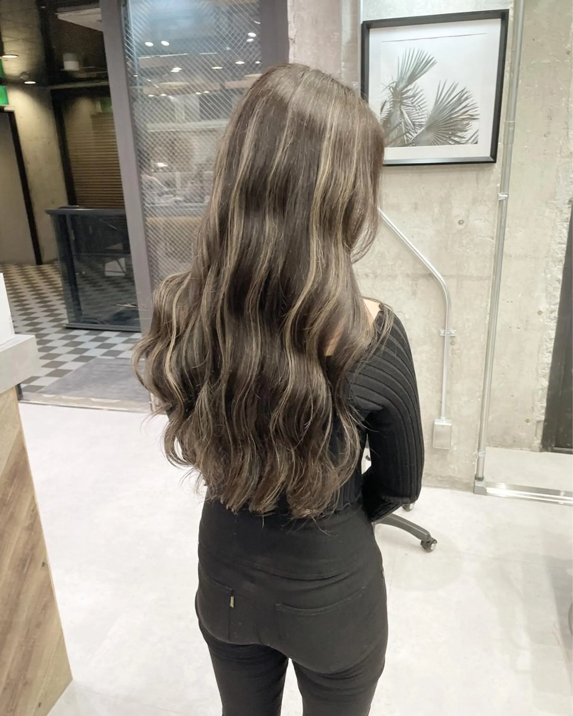 ロング カラー ヘアアレンジ ヘアカラー TATSUYA アートディレクターのヘアスタイル