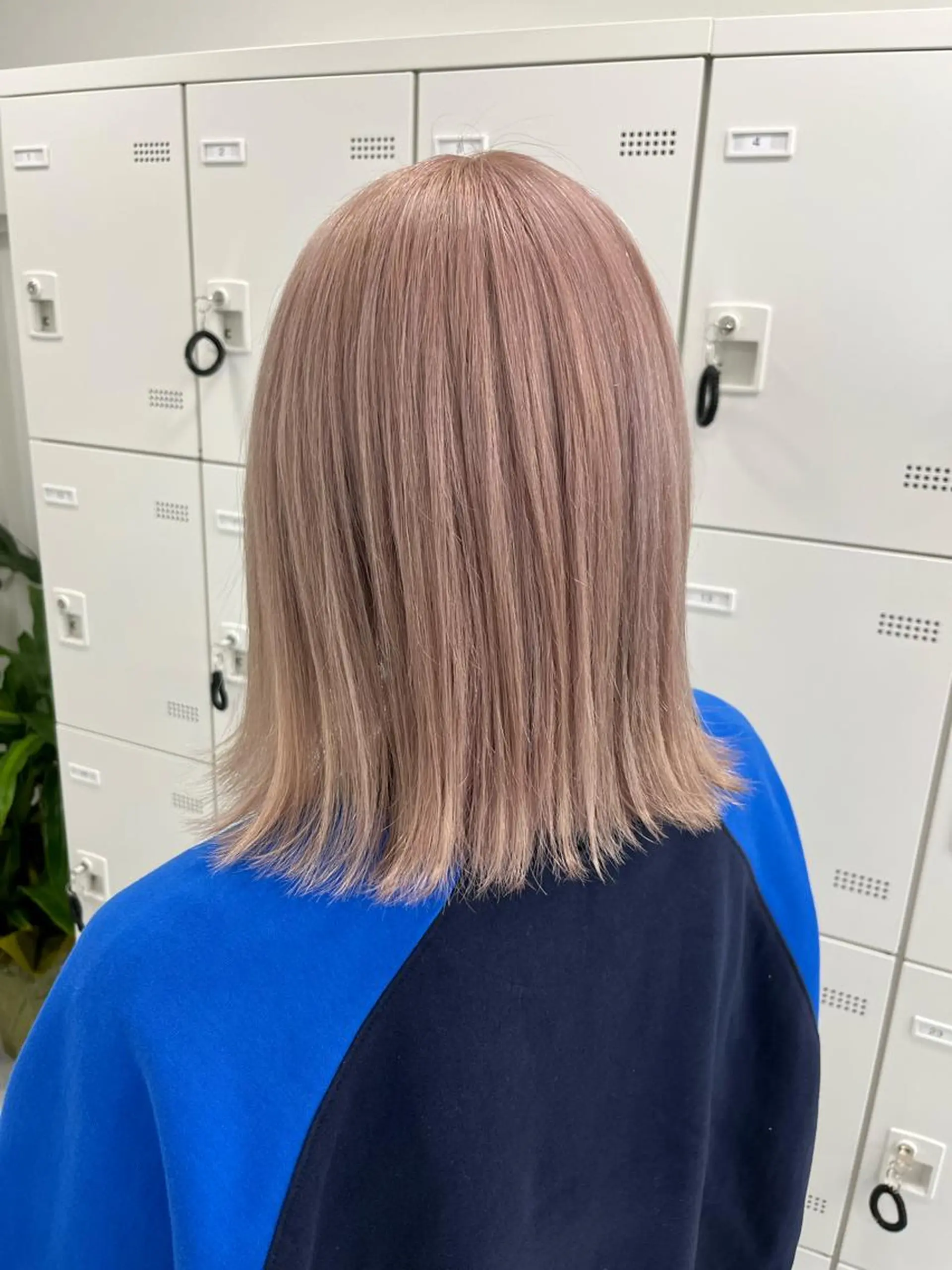 ミディアム カラー ヘアカラー トリートメント ヘッドスパ ヘアセット ダブルカラー 韓国ヘアKYONのヘアスタイル