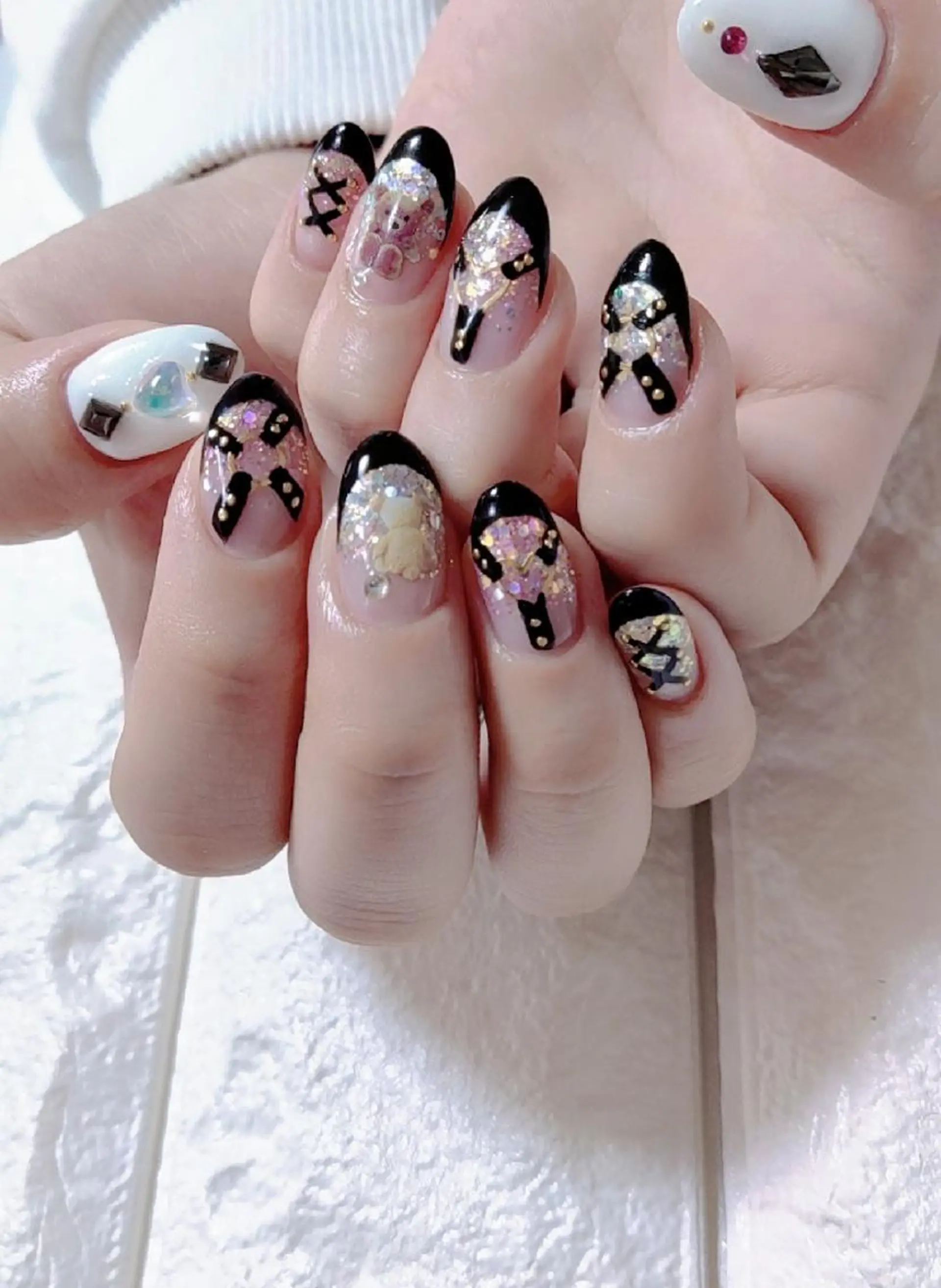 ネイル E·U·B ネイル所属・横浜市中区曙町 E·U·Bネイルのネイルデザイン