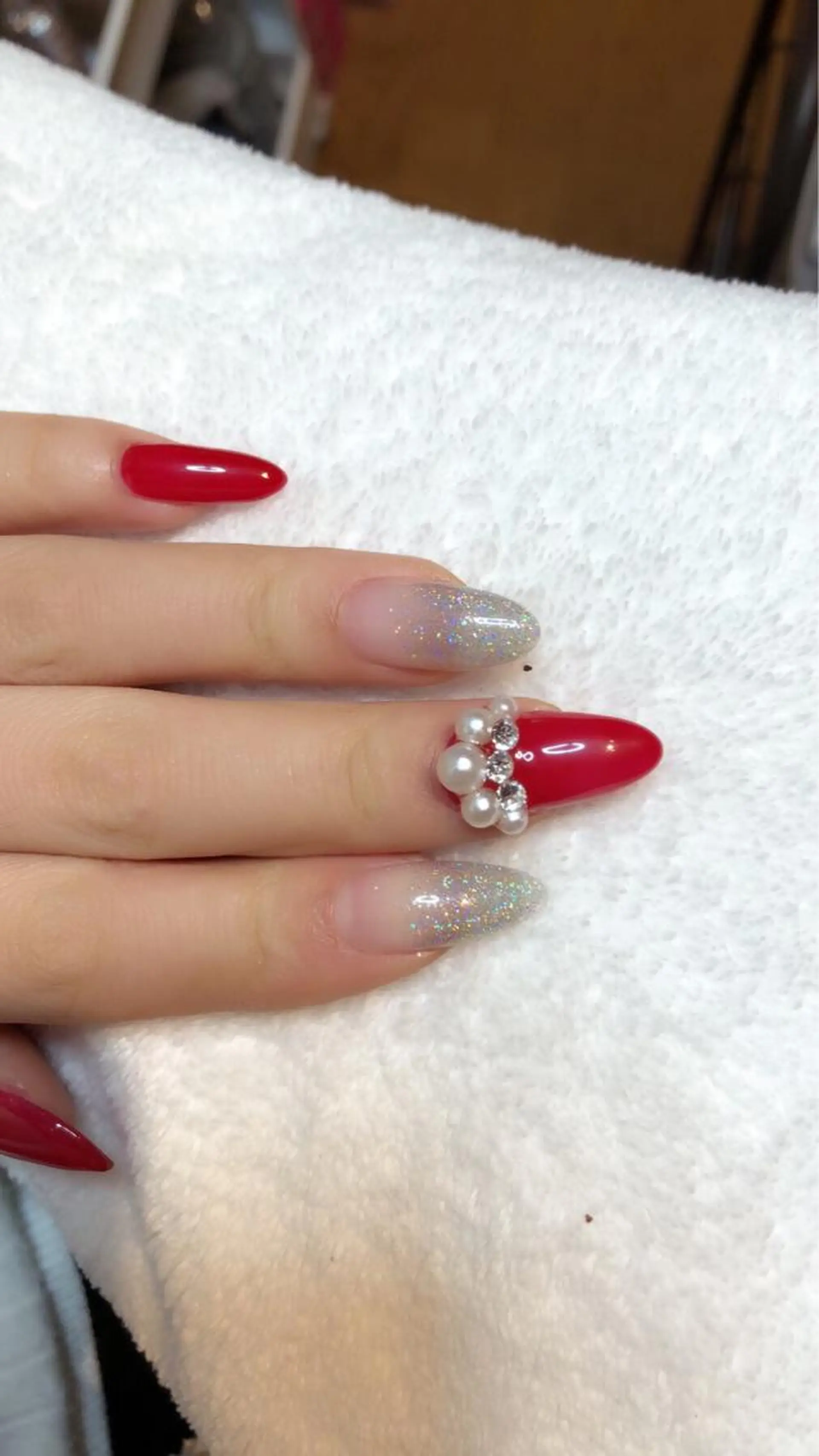 ミディアム ネイル ジェルネイル 長さ出し専門 nynaのネイルデザイン