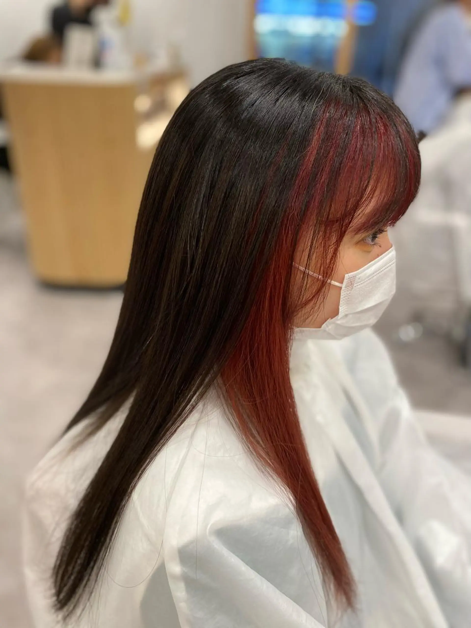 ロング ヘアカラー 仲矢 あゆ美のヘアスタイル