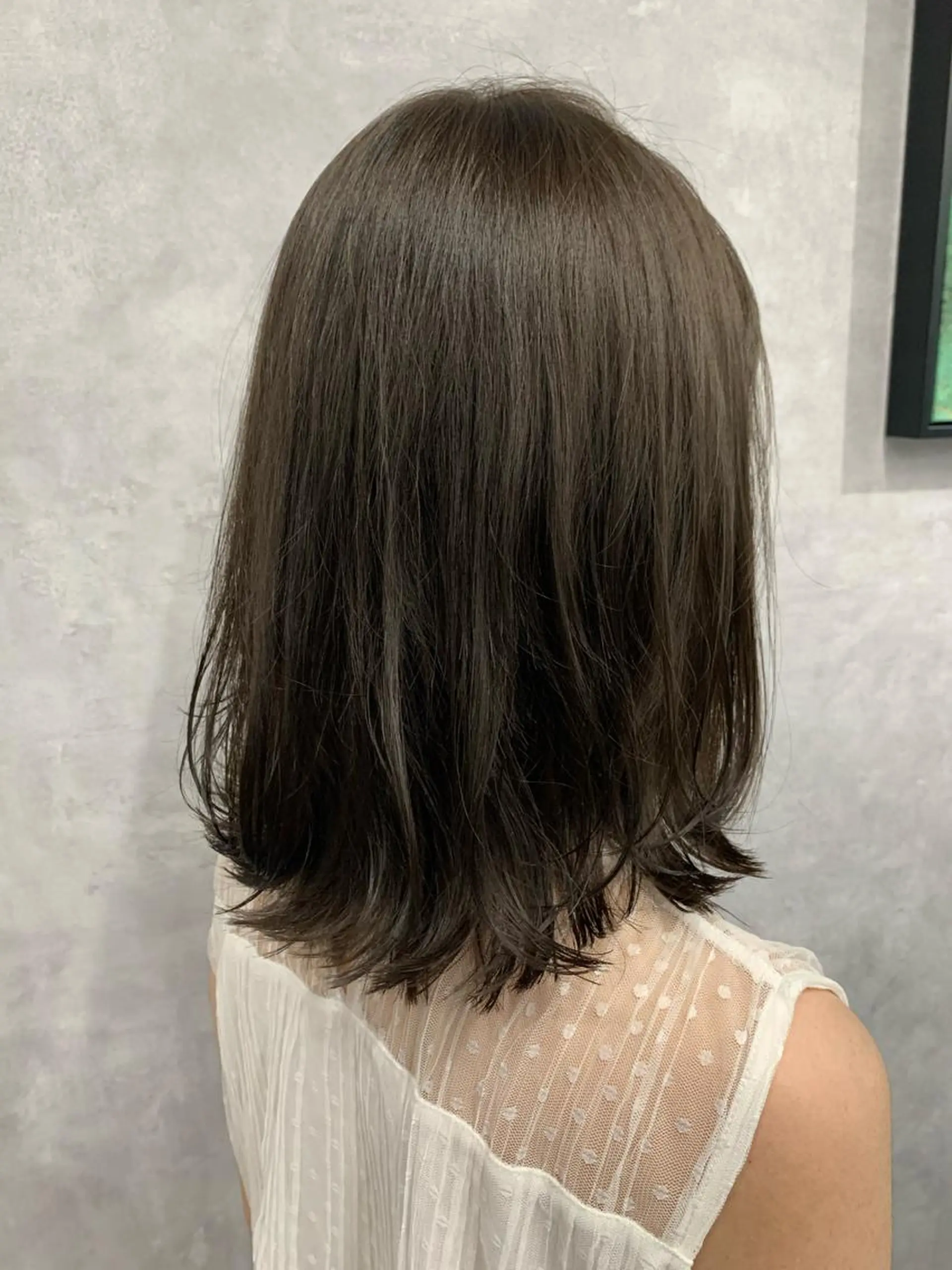 ミディアム アッシュ 外ハネヘア ace share salon所属・韓国風パーマ/ 菅沼 成郷のヘアスタイル