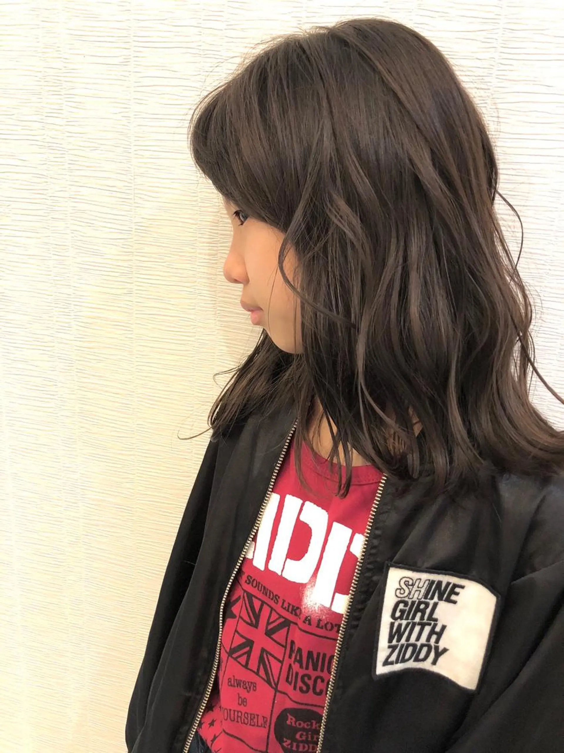 セミロング 平川 友希子のヘアスタイル