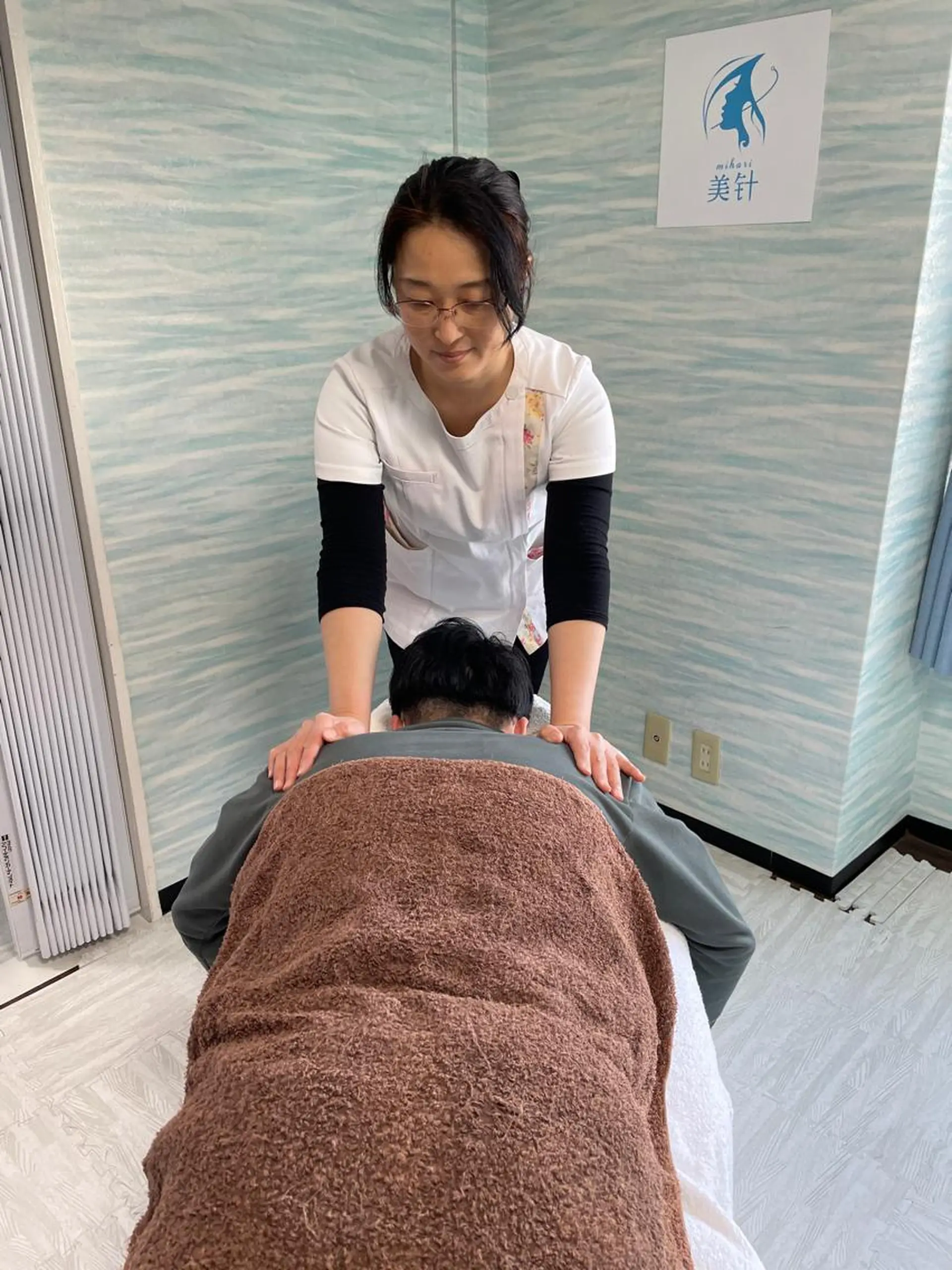 エステ リラク “メイクしたまま"即小顔【美针】mihari所属・小顔矯正マッサージ mihari　栄店のエステ・リラクイメージ