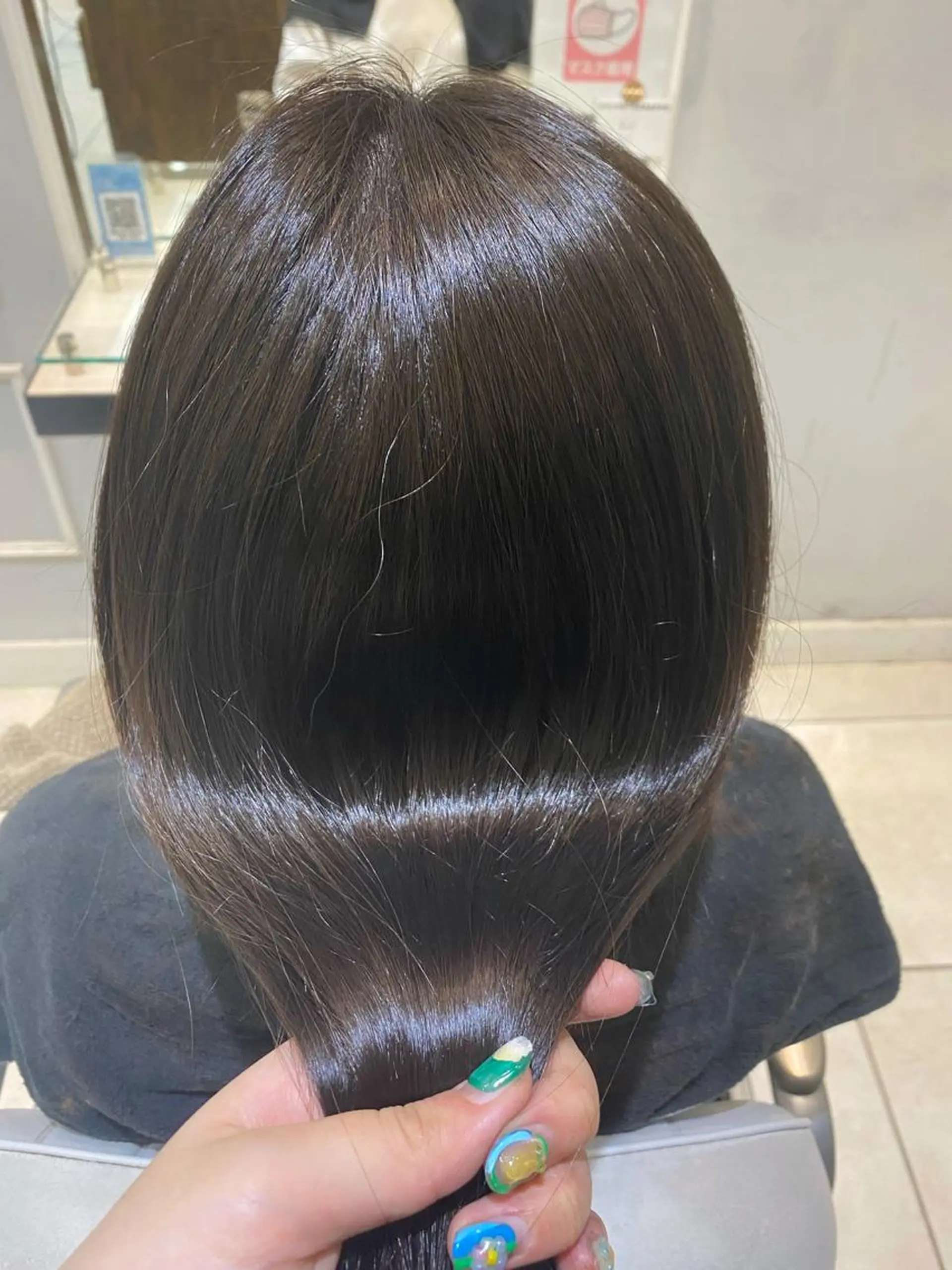 セミロング トリートメント 酸熱トリートメント 韓国ヘア🍒渡辺 咲🍒のヘアスタイル