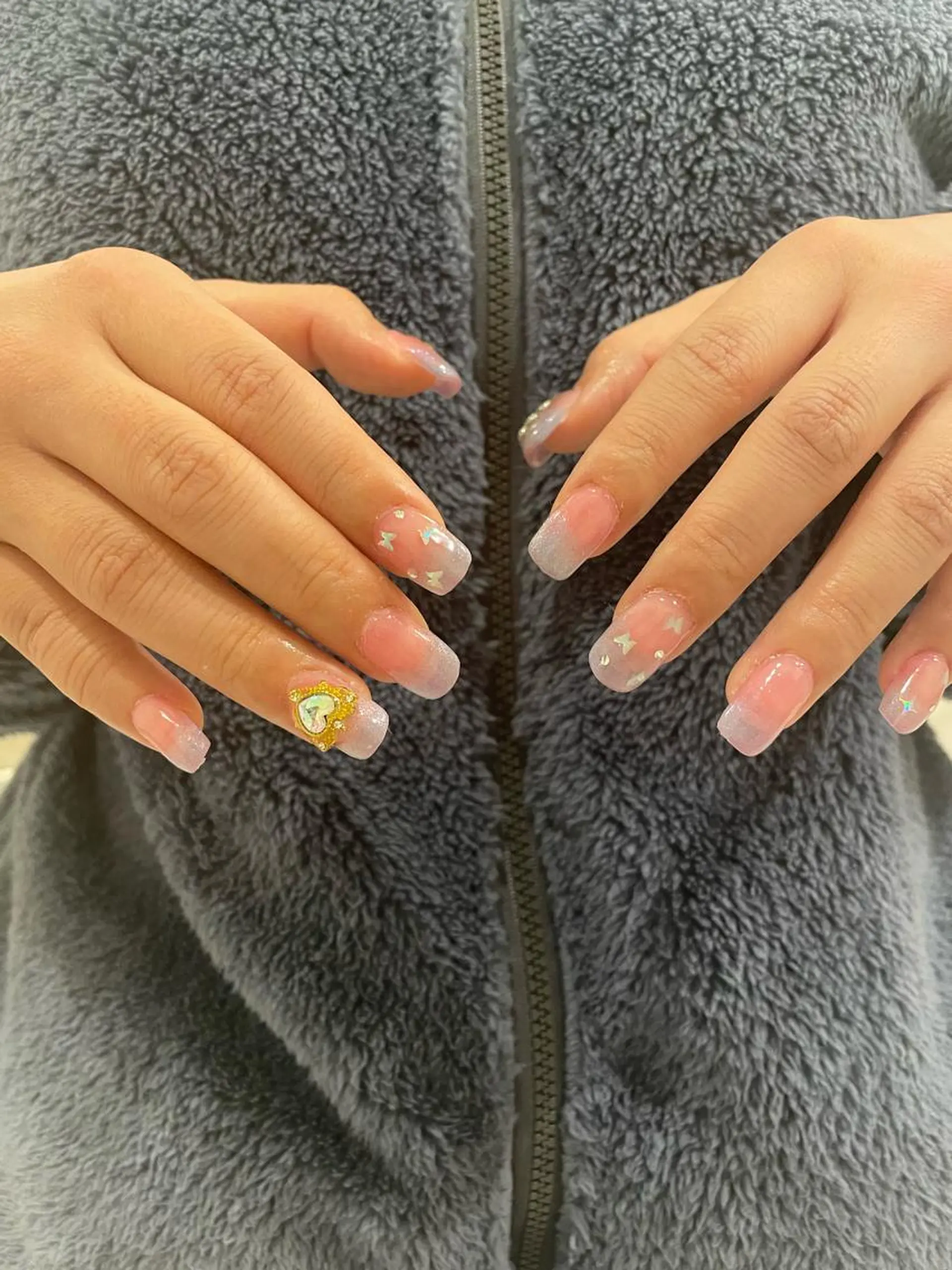 ネイル 束感まつ毛/ネイル/ LED♥KIRARAのマツエク・マツパデザイン