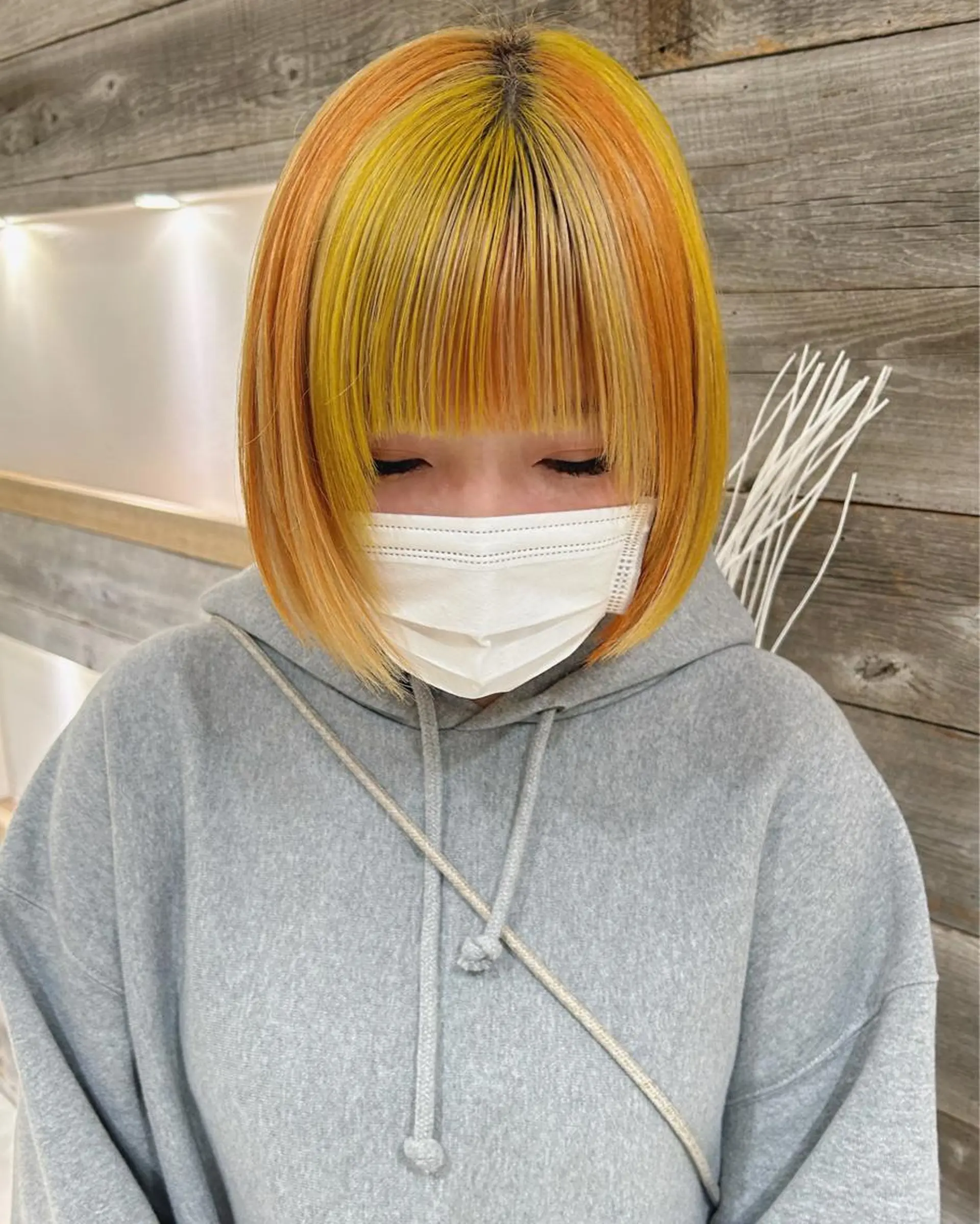ショート カラー ブリーチ ケアブリーチ カット ヘアカラー トリートメント Loom.所属・村上雅人 ナチュラルモードのヘアスタイル
