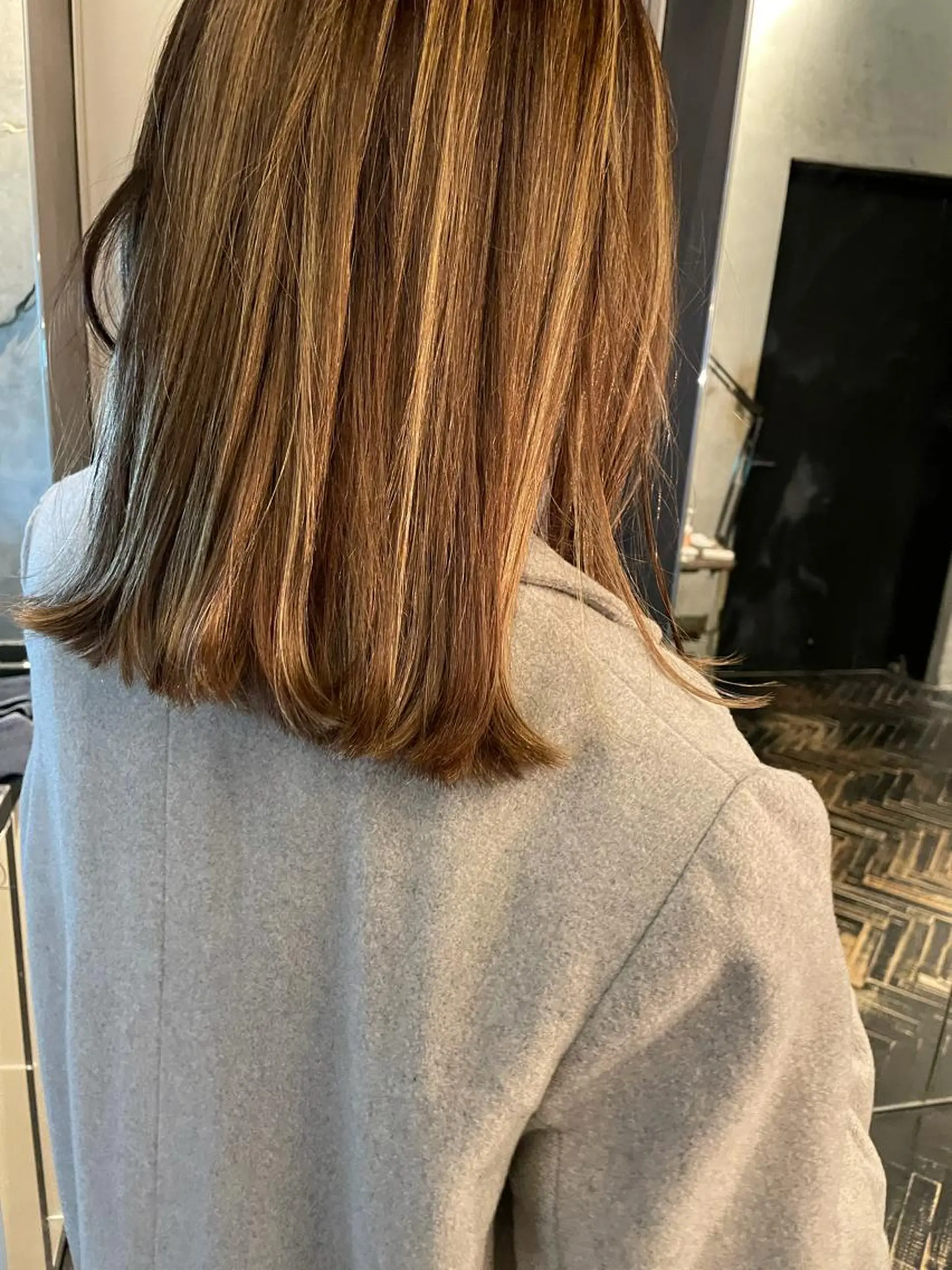 ミディアム OAK 学芸大学所属・秋葉萌　透明感カラー /レイヤー/ボブ♡のヘアスタイル