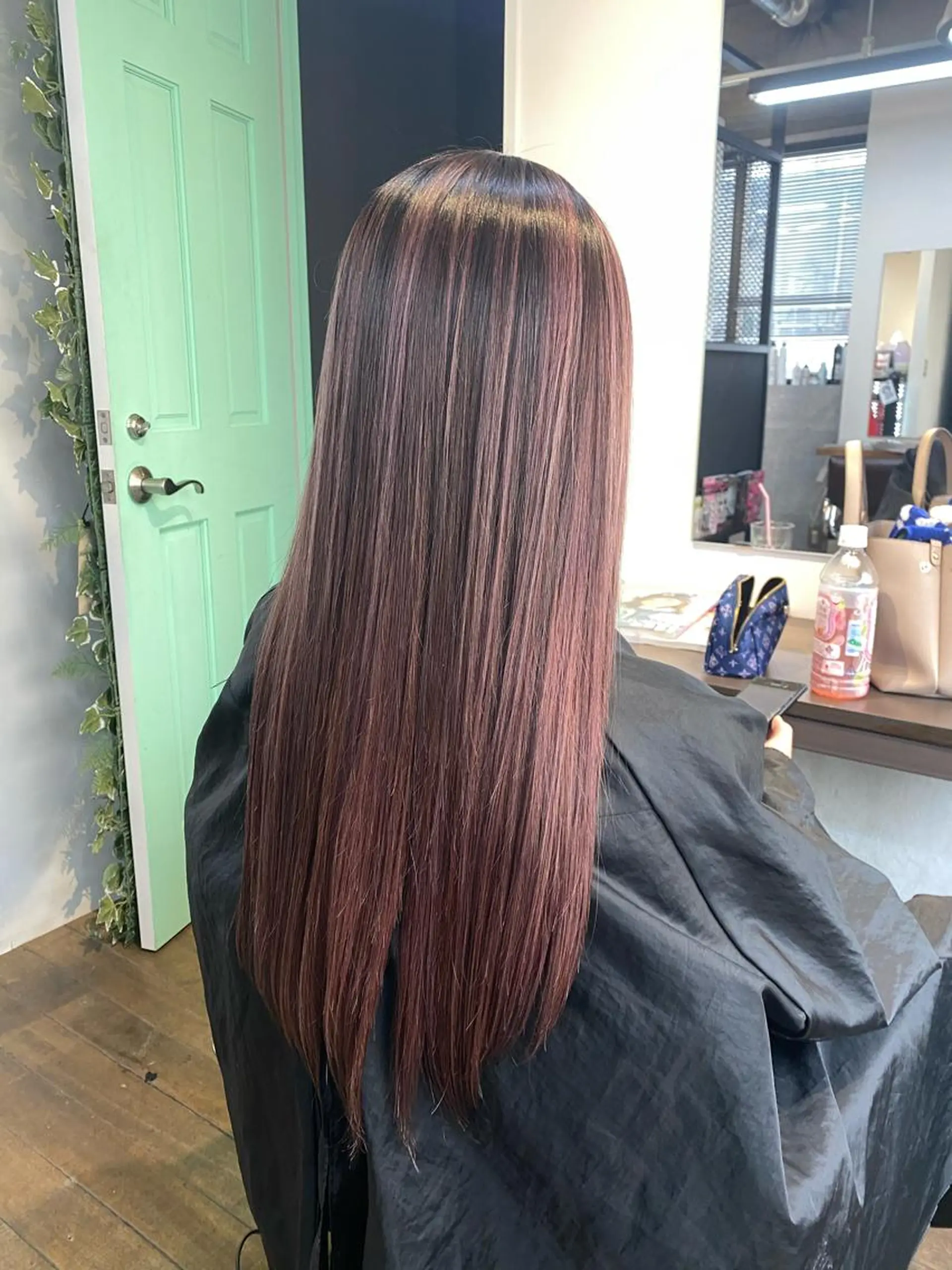 ロング カラー fand AKANE のヘアスタイル