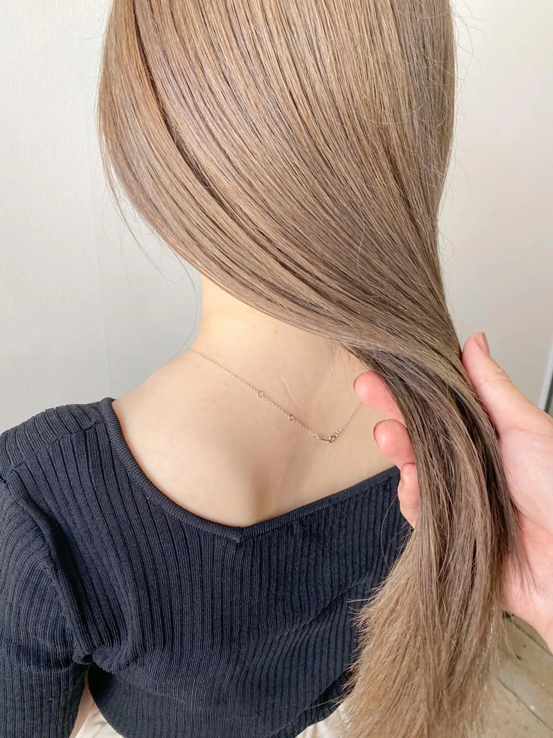 ロング カラー 栄・伏見 JOULE'Sのヘアスタイル